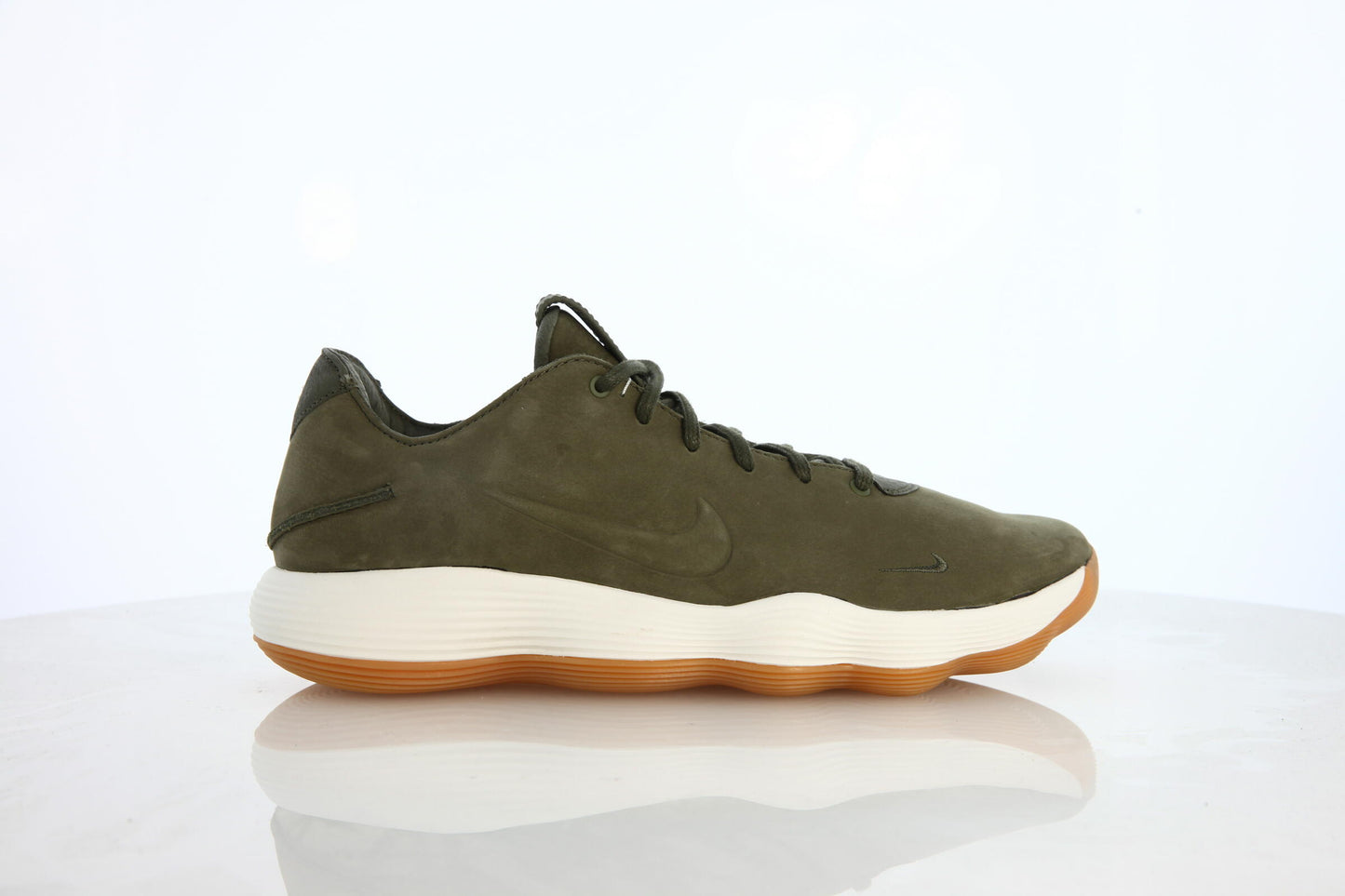 Exclusive Nike Hyperdunk 2017 Low Limited "Olive" — 3.5 — Front View
