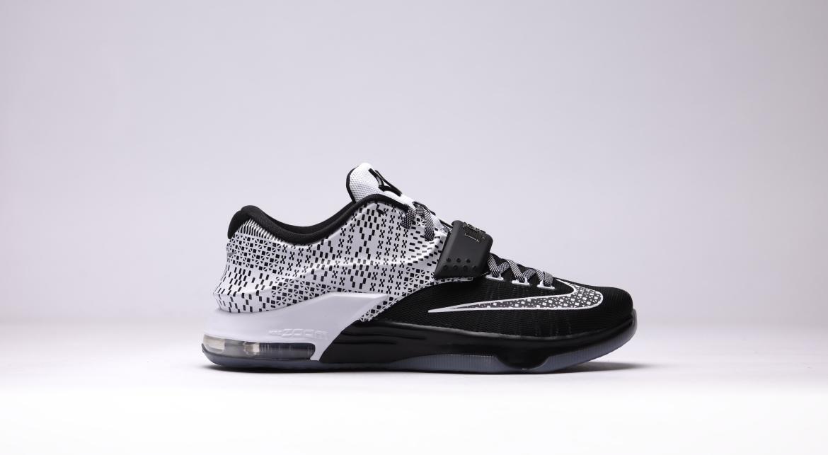 Exclusive Nike KD VII BHM — 3.5 — Front View