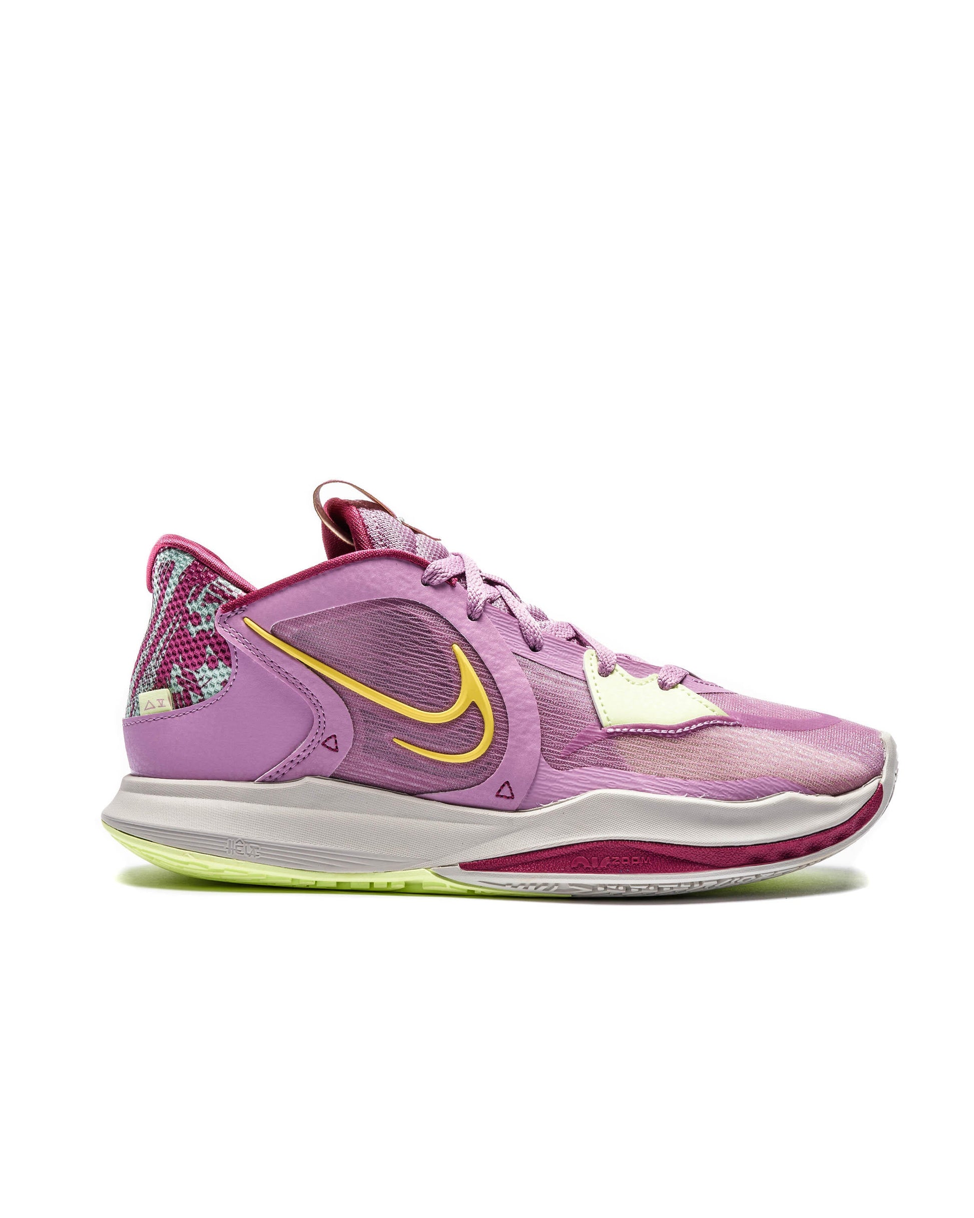 Exclusive Nike KYRIE LOW 5 — 3 — Front View