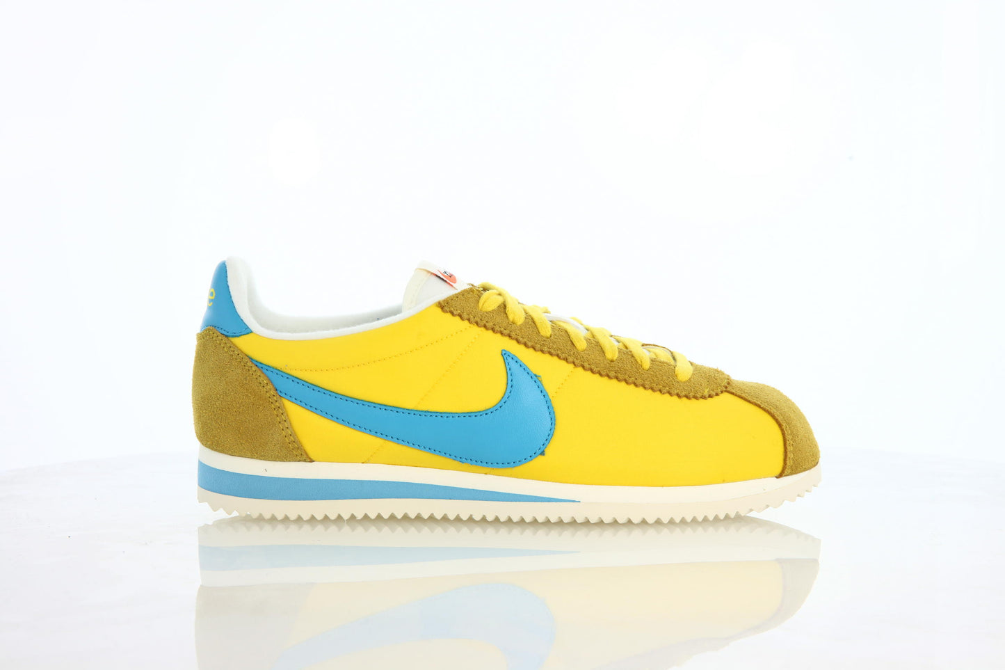 Exclusive Nike Classic Cortez Nylon KM QS "Kenny Moore Collection" — 3.5 — Front View