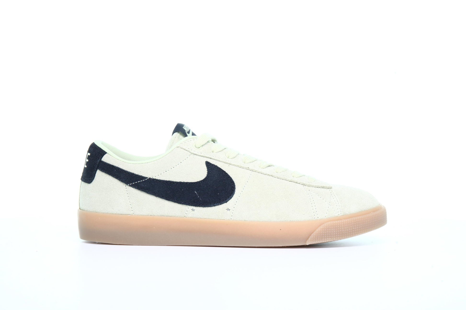 Exclusive Nike SB ZOOM BLAZER LOW GT "Olive Aura" — 3.5 — Front View