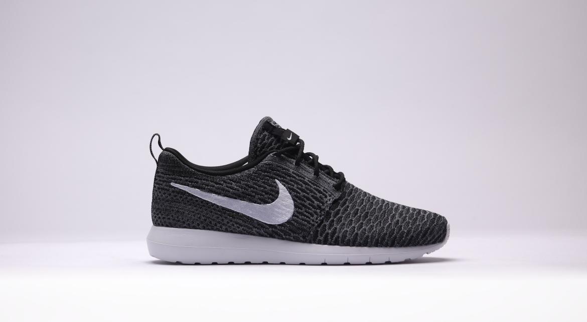 Exclusive Nike Roshe Nm Flyknit "dark Grey" — 3.5 — Front View