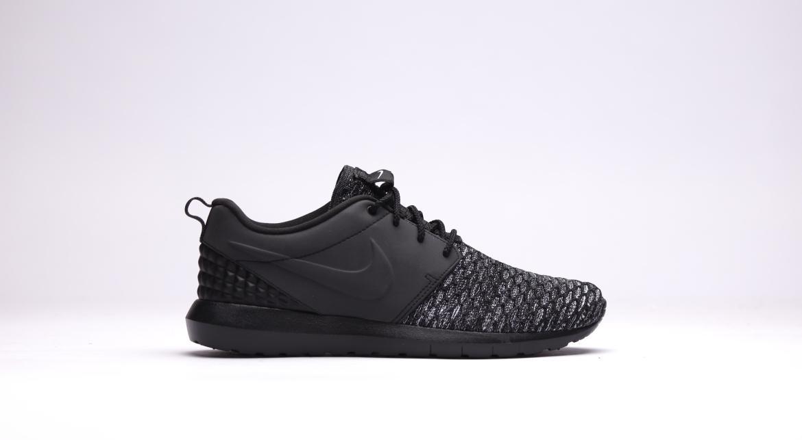 Exclusive Nike Roshe Nm Flyknit Prm "Oreo Toe" — 3.5 — Front View