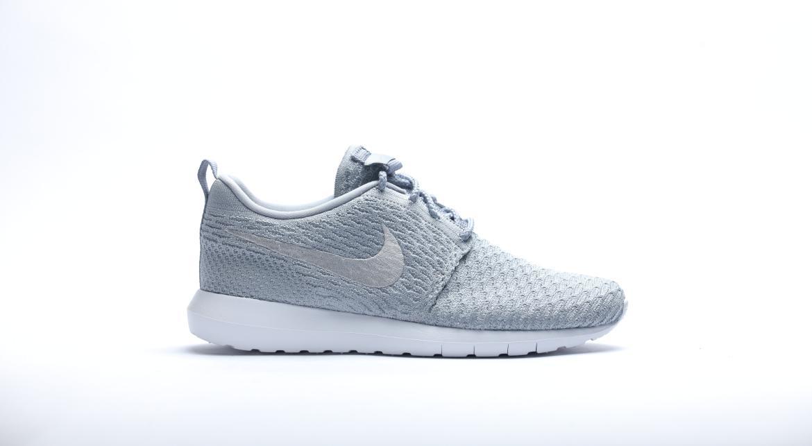 Exclusive Nike Roshe Nm Flyknit "Wolf Grey" — 3.5 — Front View
