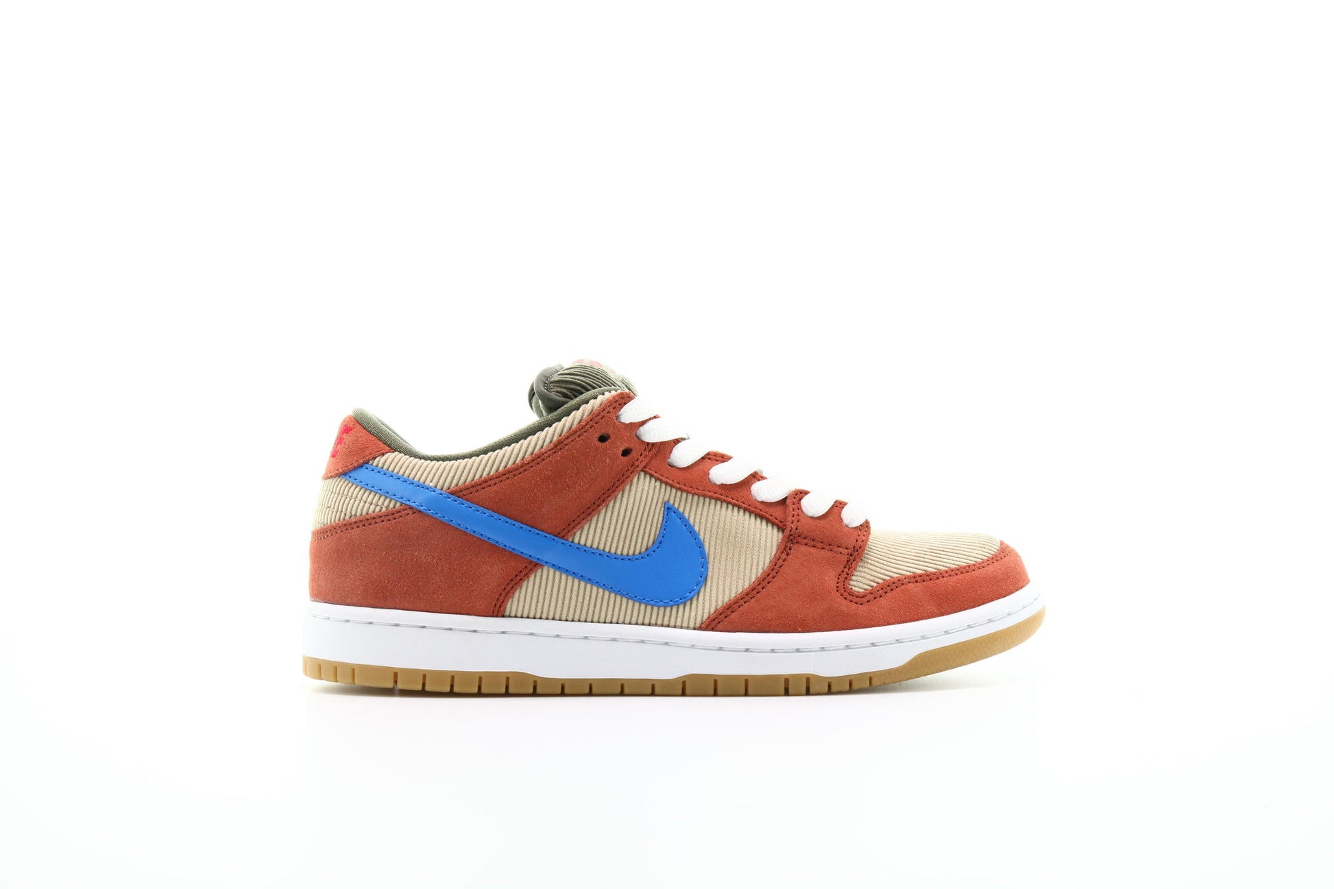 Exclusive Nike SB Dunk Low Pro "Dusty Peach" — 3.5 — Front View
