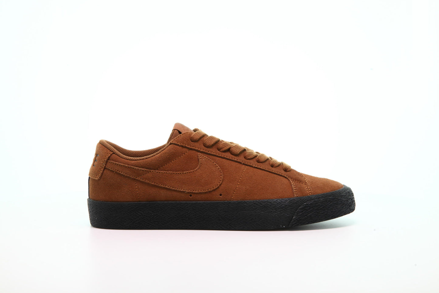Exclusive Nike SB Zoom Blazer Low "British Tan" — 3.5 — Front View