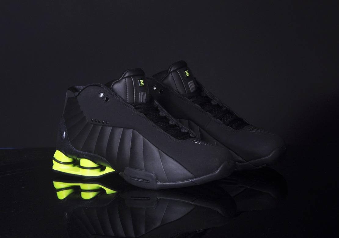 Exclusive Nike Shox BB4 HOH — 3.5 — Front View