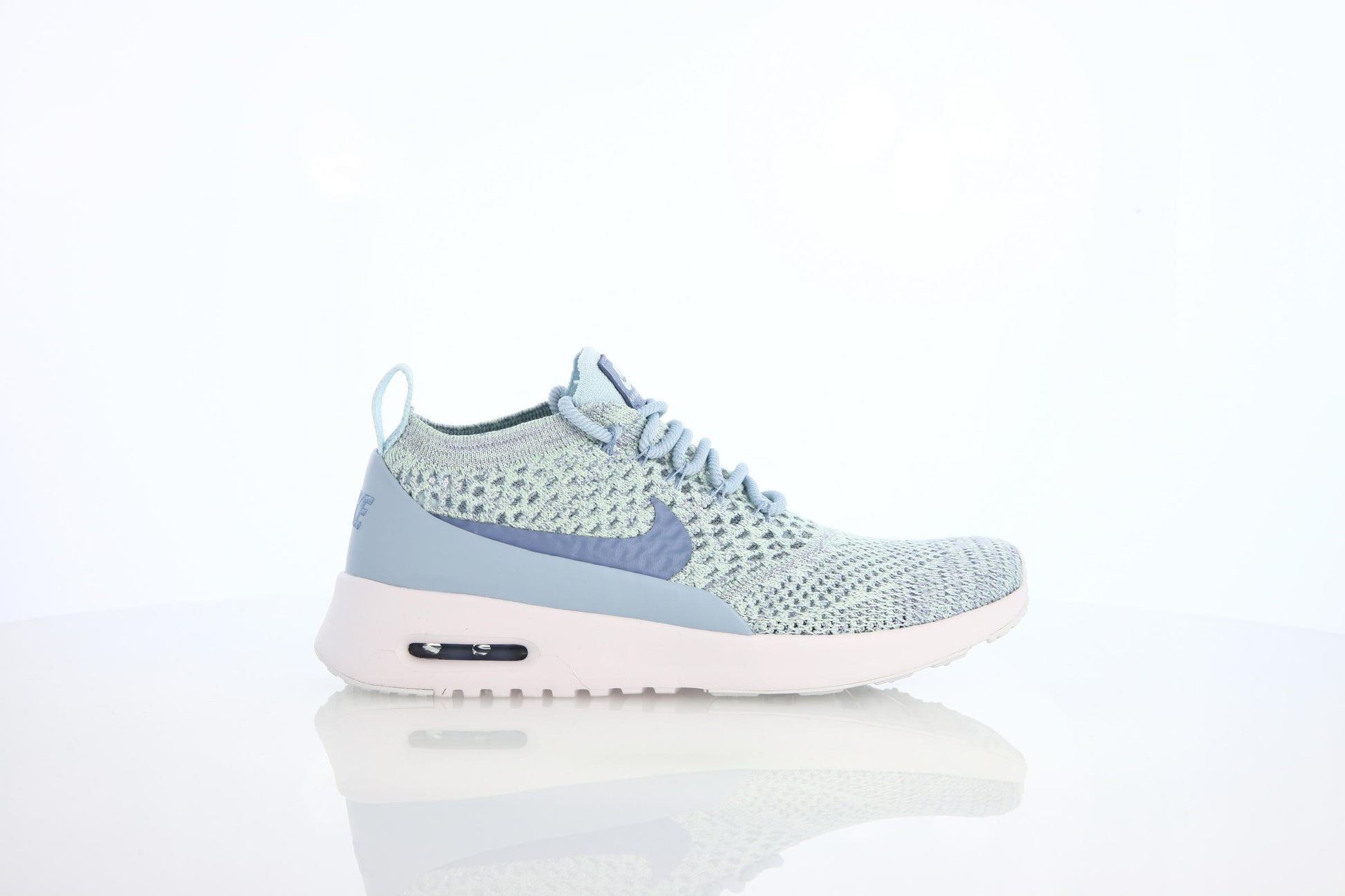 Exclusive Nike Wmns Air Max Thea Ultra Flyknit "Armory Blue" — 5 — Front View