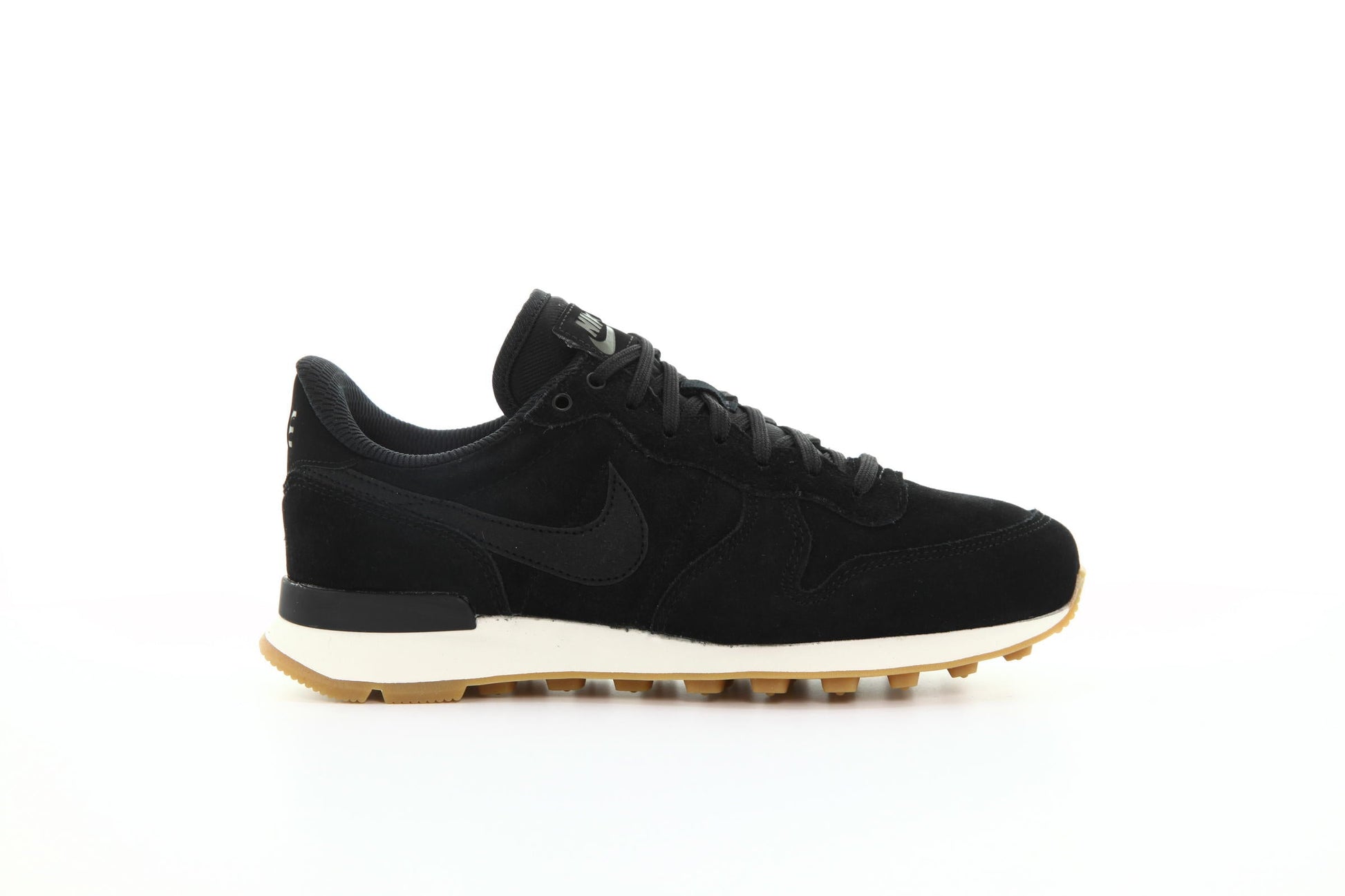 Exclusive Nike WMNS Internationalist Se "Black" — 5 — Front View