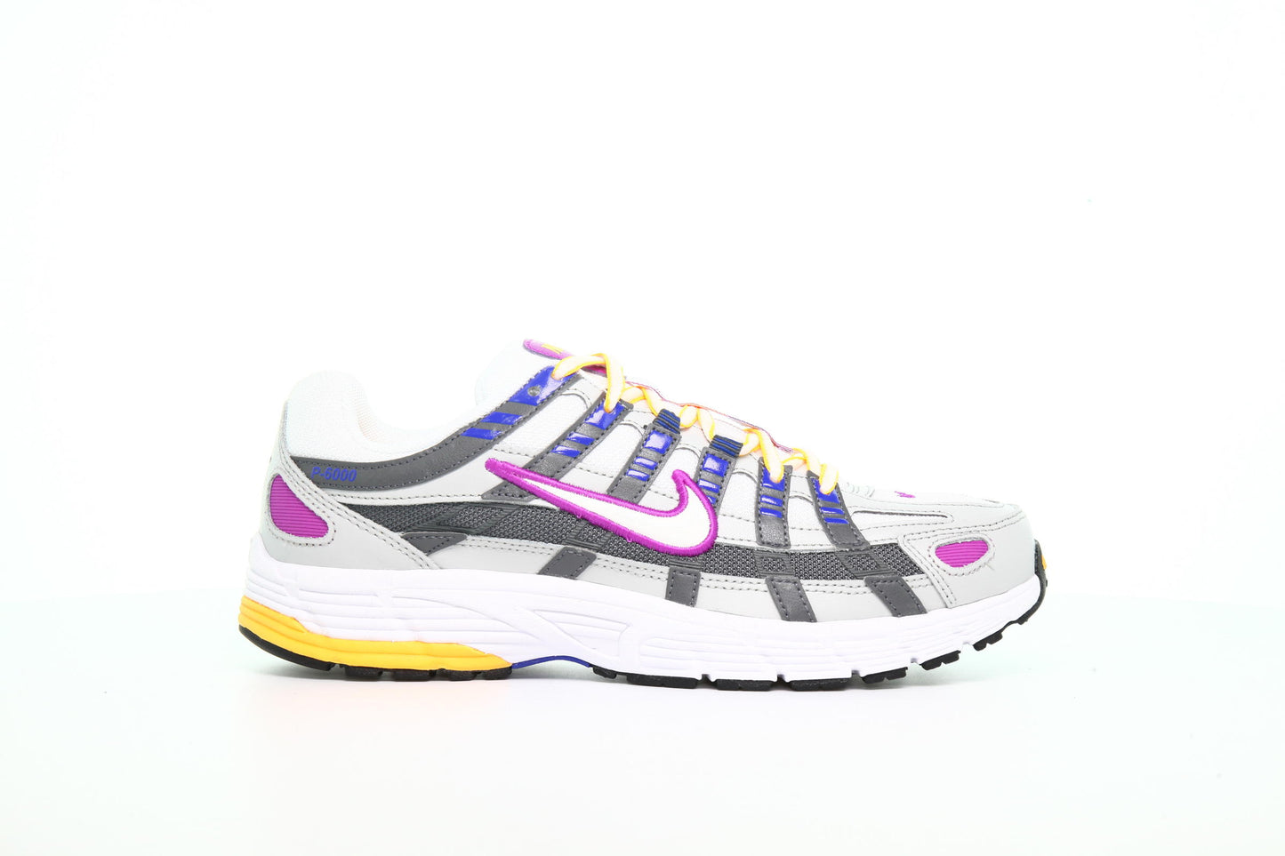 Exclusive Nike WMNS P-6000 "Grey Fog" — 5 — Front View