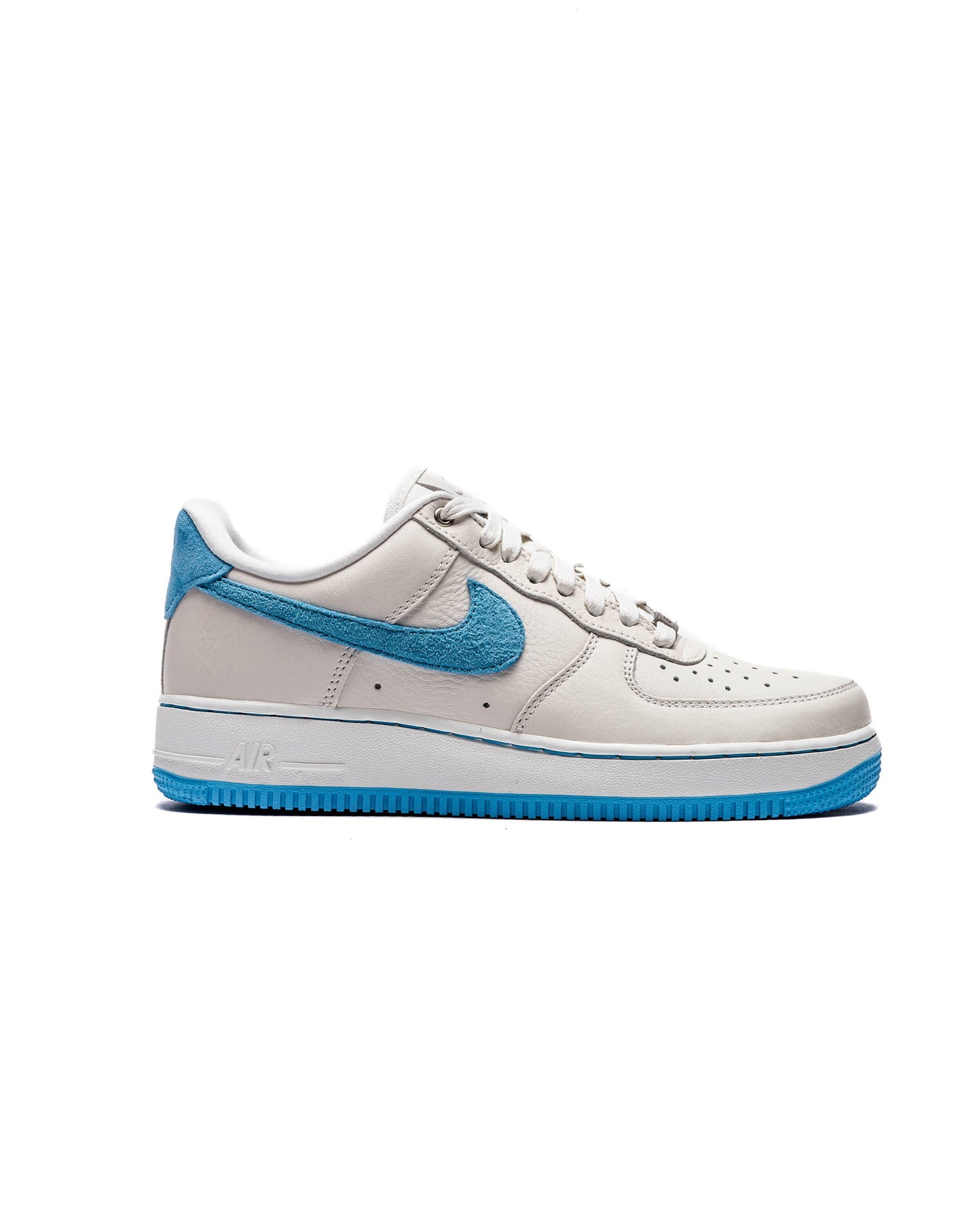 Exclusive Nike WMNS AF1 LXX — 5 — Front View