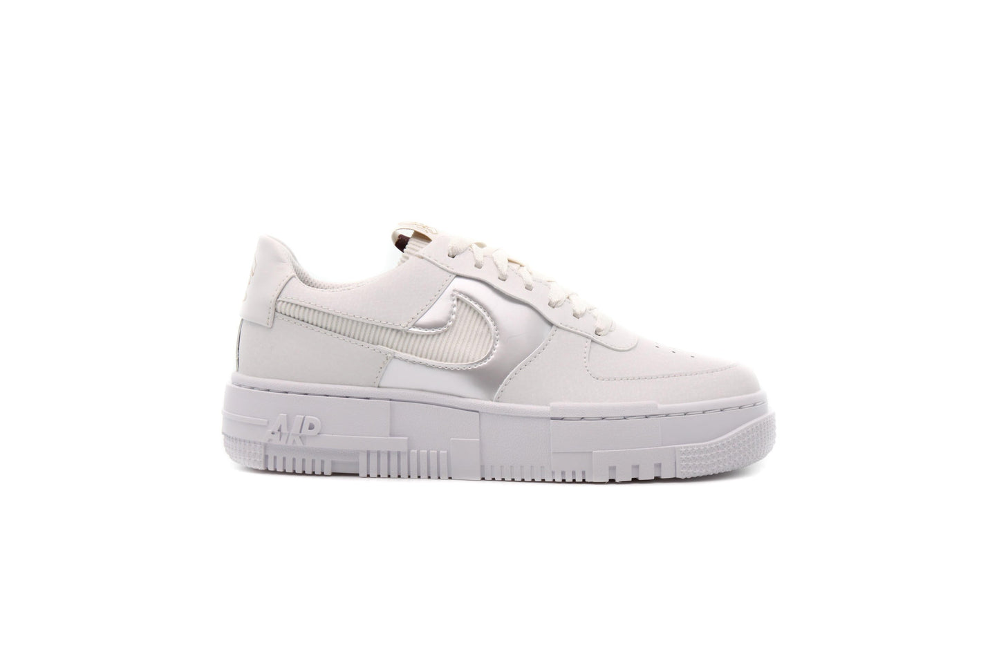 Exclusive Nike WMNS AF1 PIXEL "SUMMIT WHITE" — 5 — Front View