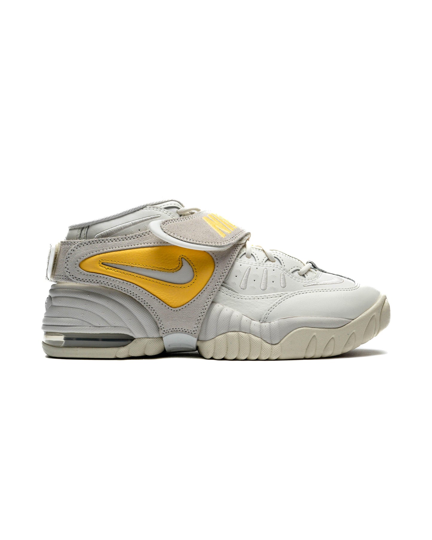 Exclusive Nike WMNS AIR ADJUST FORCE 2023 — 5 — Front View