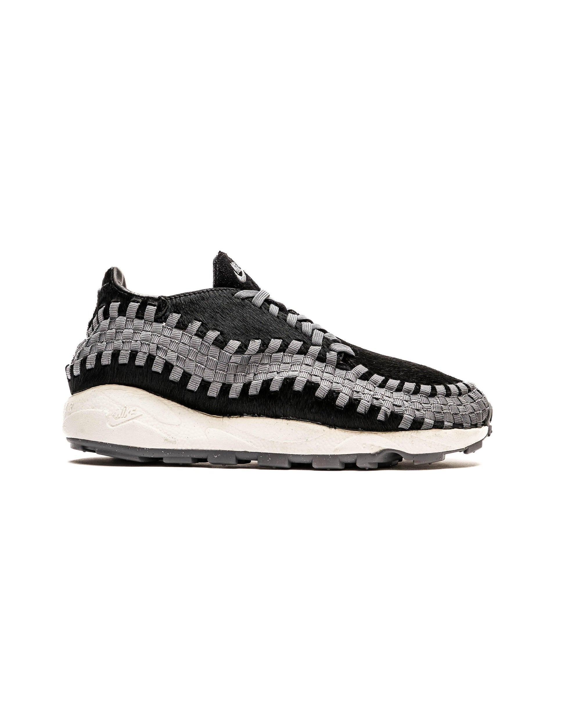 Exclusive Nike WMNS AIR FOOTSCAPE WOVEN — 5 — Front View