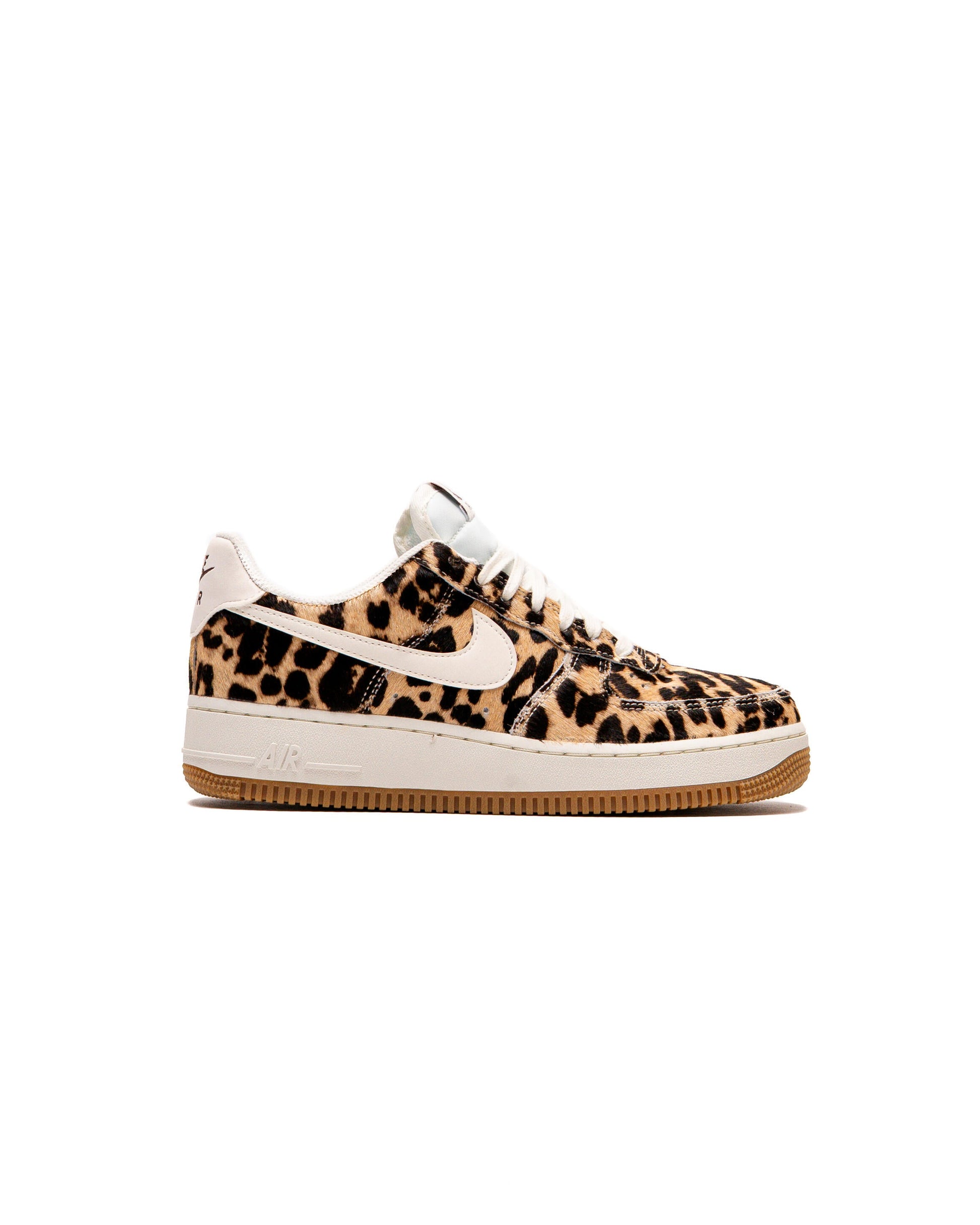 Exclusive Nike WMNS Air Force 1 '07 — 4.5 — Front View