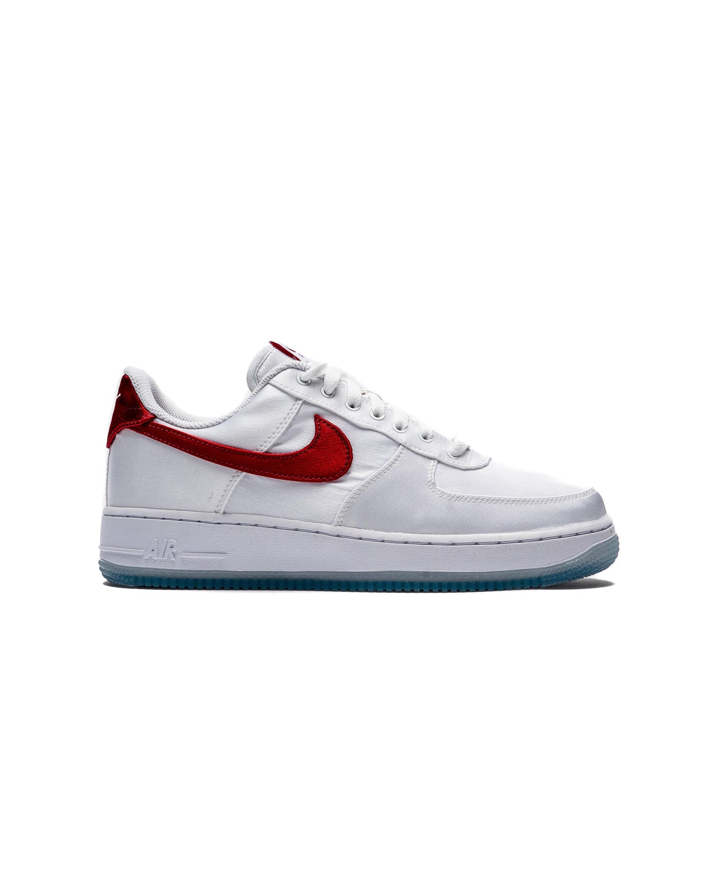 Exclusive Nike WMNS AIR FORCE 1 '07 ESS SNKR — 5 — Front View