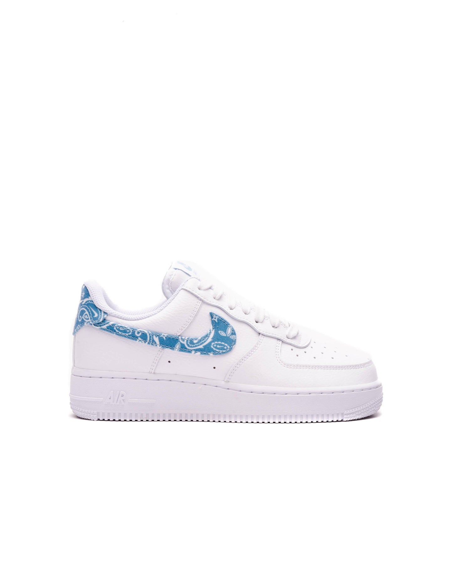 Exclusive Nike WMNS AIR FORCE 1 '07 ESS — 5 — Front View