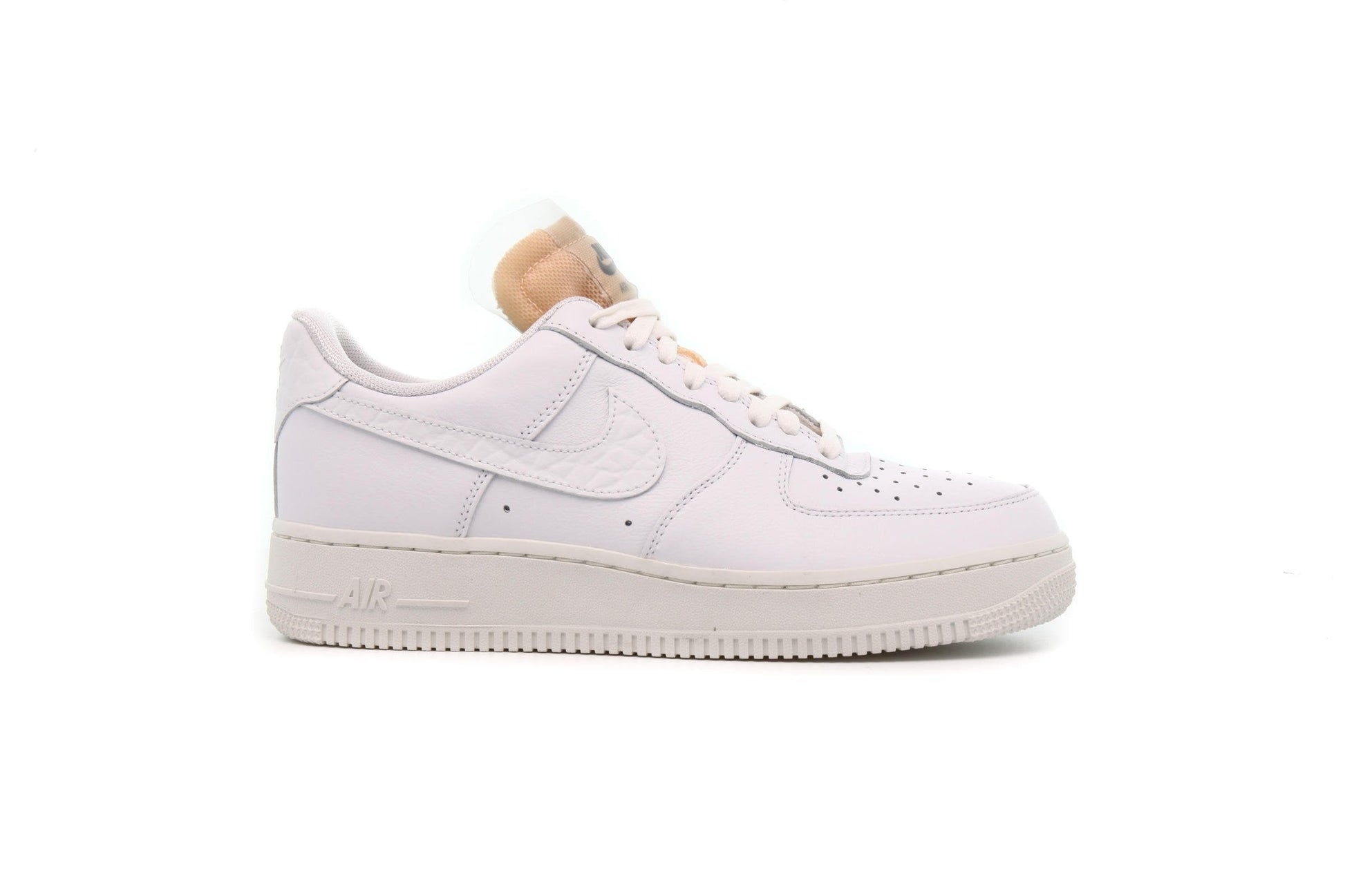 Exclusive Nike WMNS AIR FORCE 1 '07 LX "BLING" — 5 — Front View