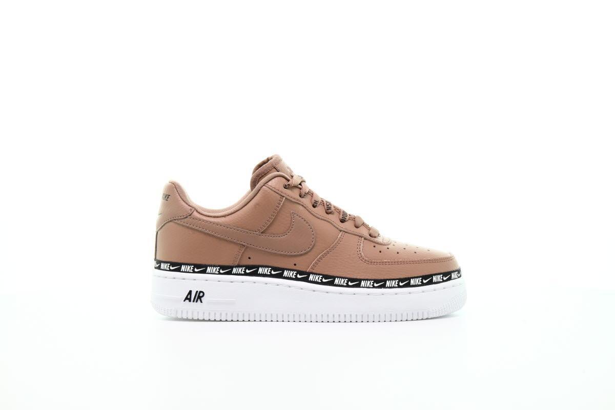 Exclusive Nike WMNS Air Force 1 07 SE PRM "Desert Dust" — 5 — Front View