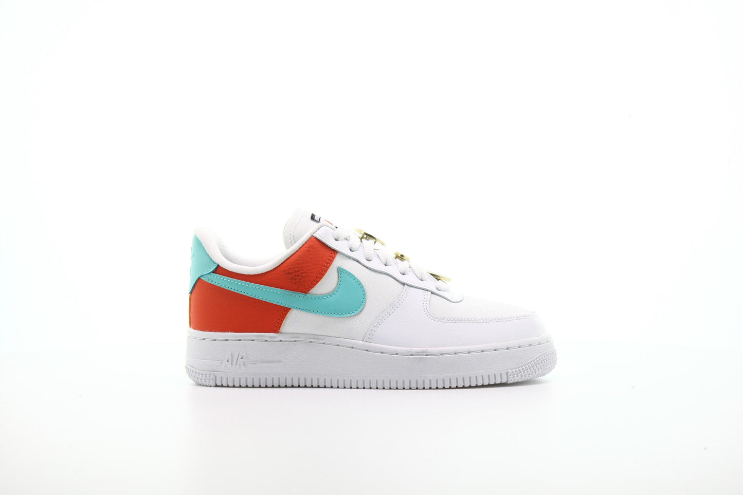 Exclusive Nike WMNS Air Force 1 '07 SE "White" — 5 — Front View