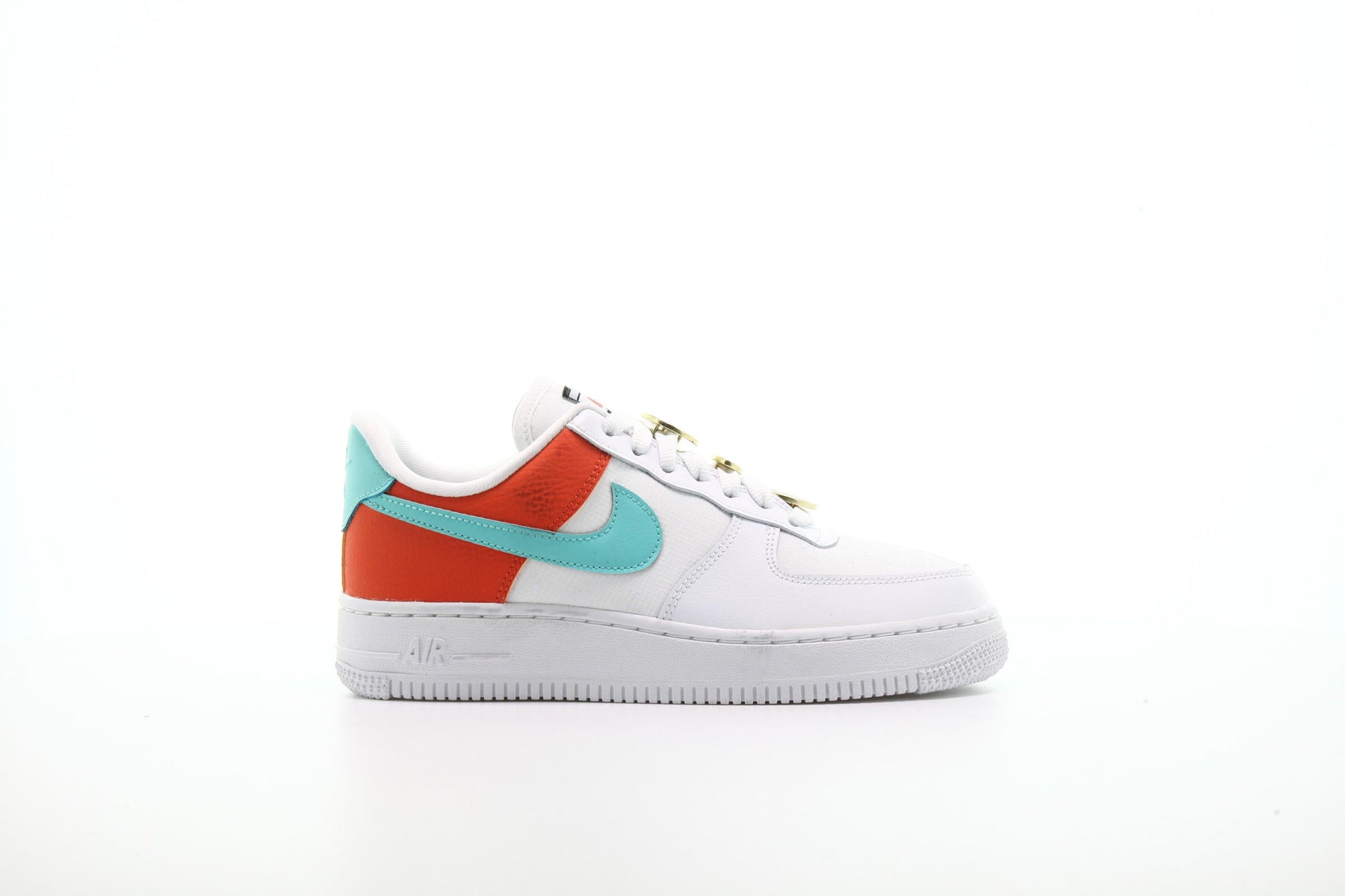 Exclusive Nike WMNS Air Force 1 '07 SE "White" — 5 — Front View