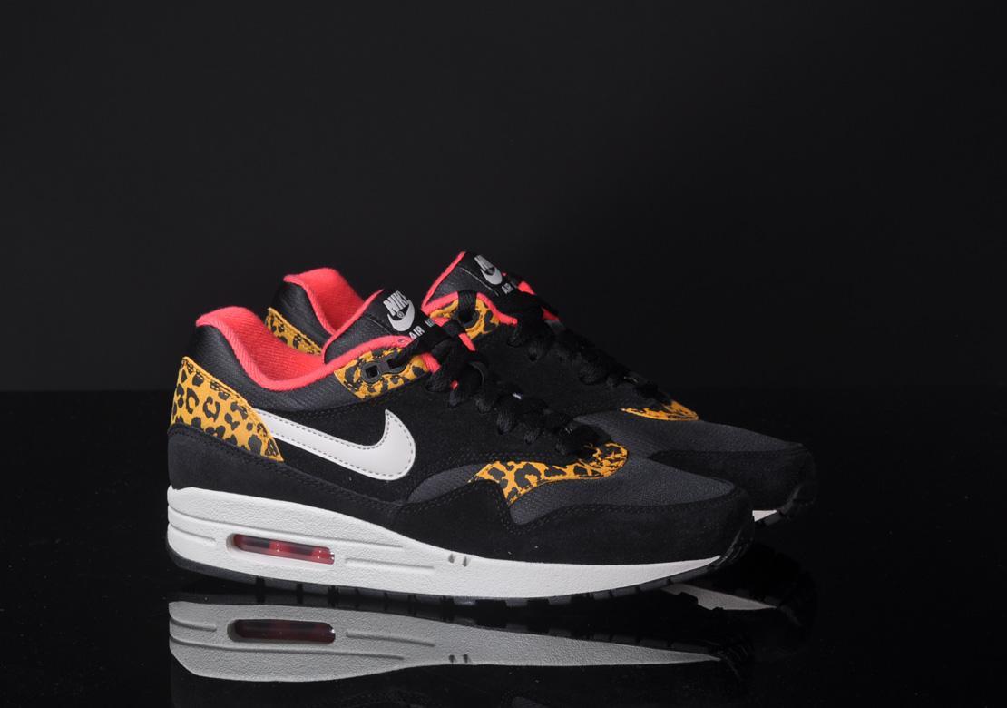 Exclusive Nike Wmns Air Max 1 — 3.5 — Front View