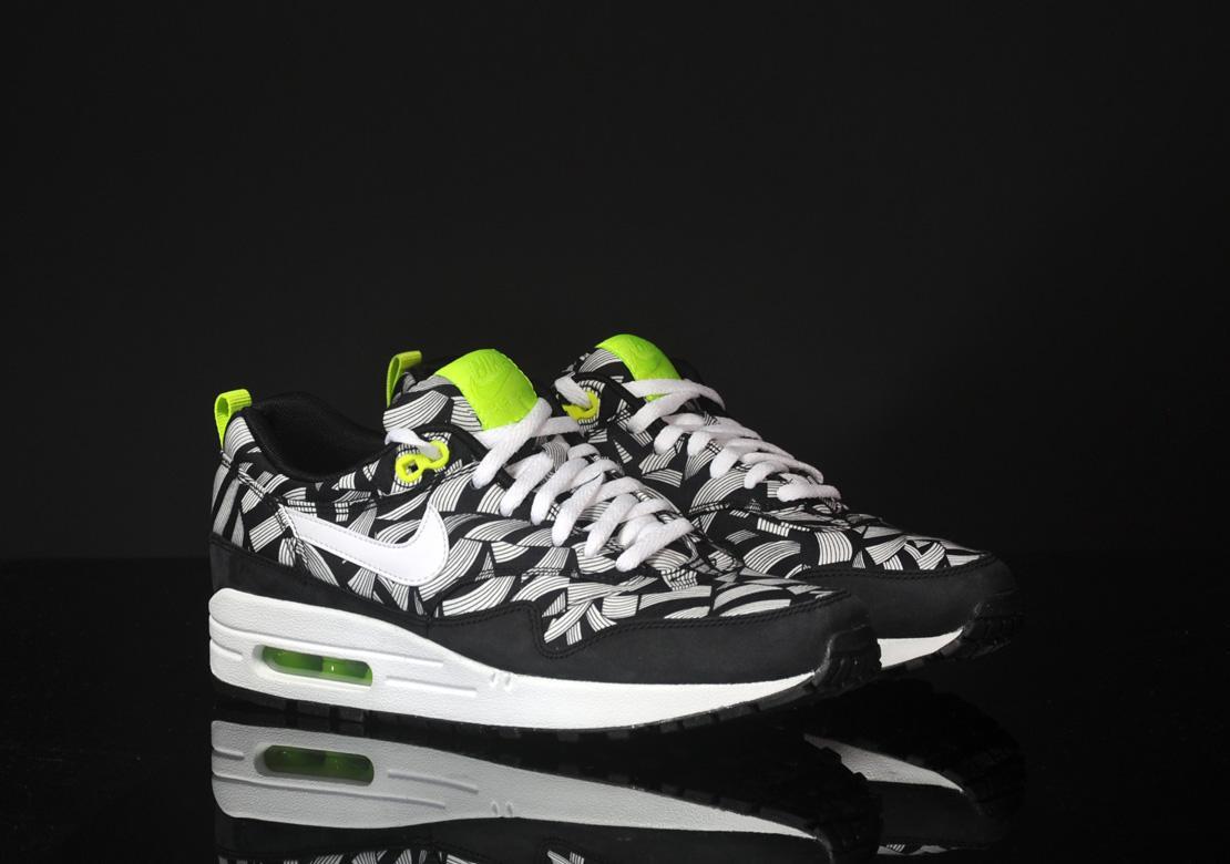 Exclusive Nike Wmns Air Max 1 Liberty OG QS — 3.5 — Front View