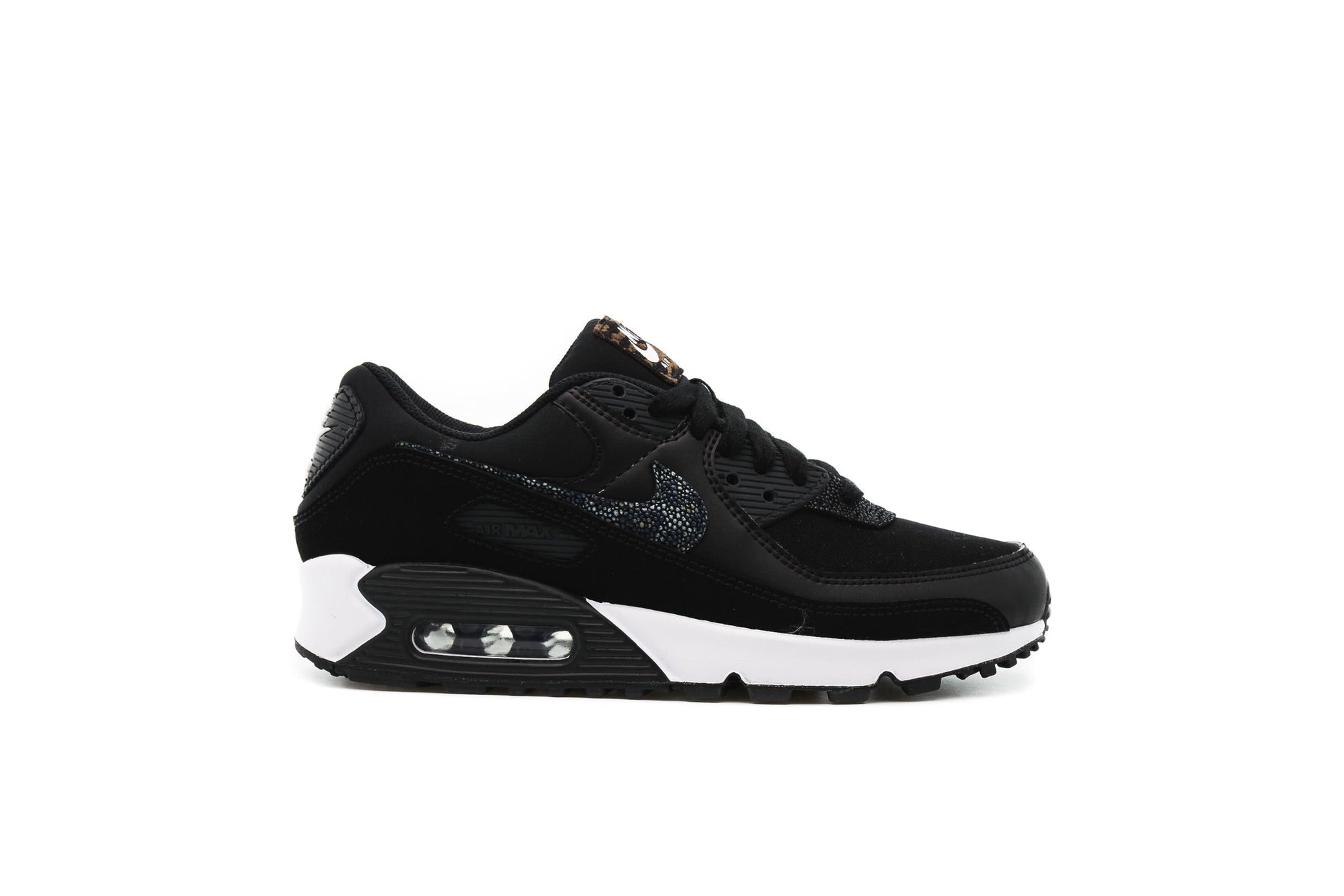 Exclusive Nike WMNS AIR MAX 90 SE "BLACK" — 5 — Front View