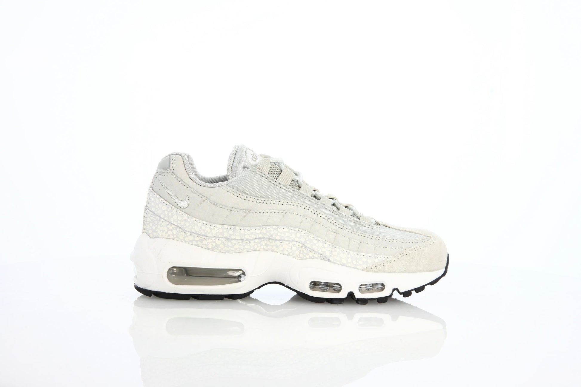 Exclusive Nike Wmns Air Max 95 Prm "Pale Grey" — 5 — Front View