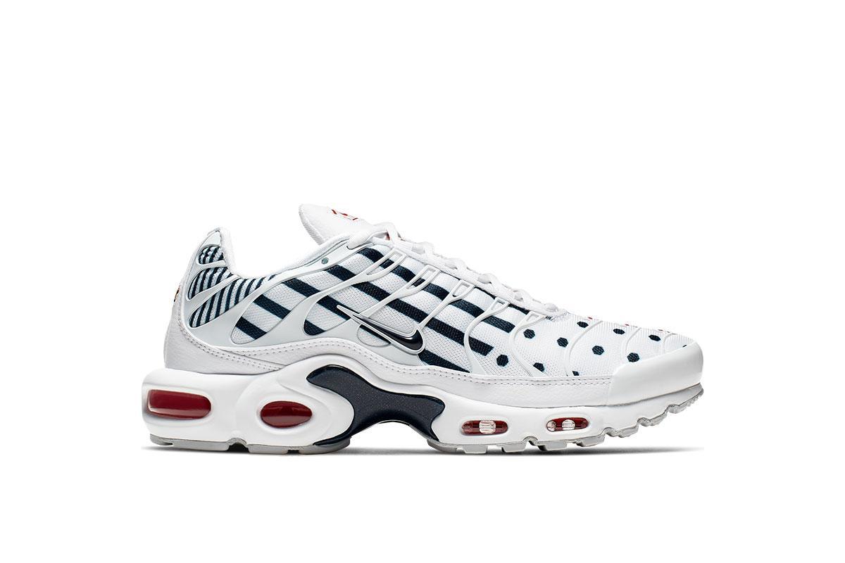 Exclusive Nike WMNS Air Max Plus TN "Unit Totale" — 5 — Front View