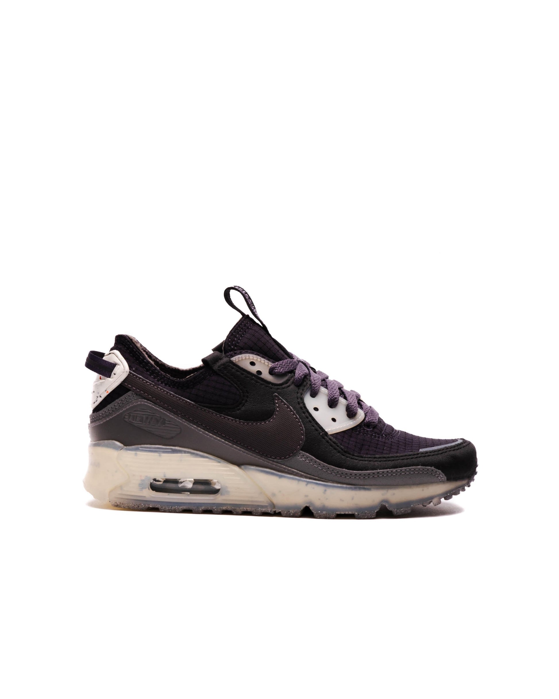 Exclusive Nike WMNS AIR MAX TERRASCAPE 90 — 5 — Front View