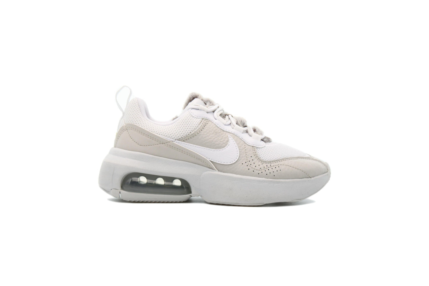 Exclusive Nike WMNS AIR MAX VERONA "LIGHT BONE" — 5 — Front View