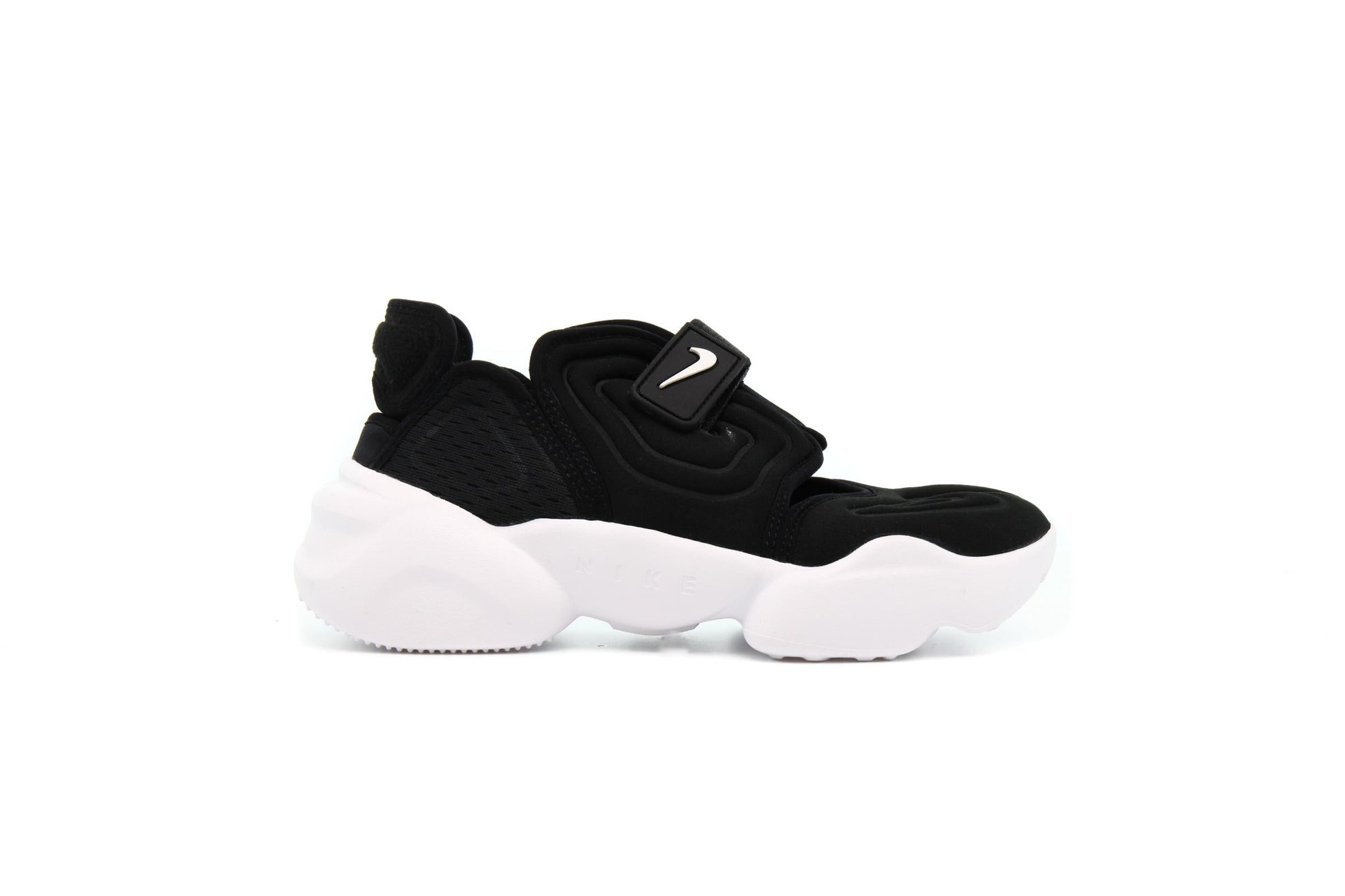 Exclusive Nike WMNS AQUA RIFT "BLACK" — 5 — Front View