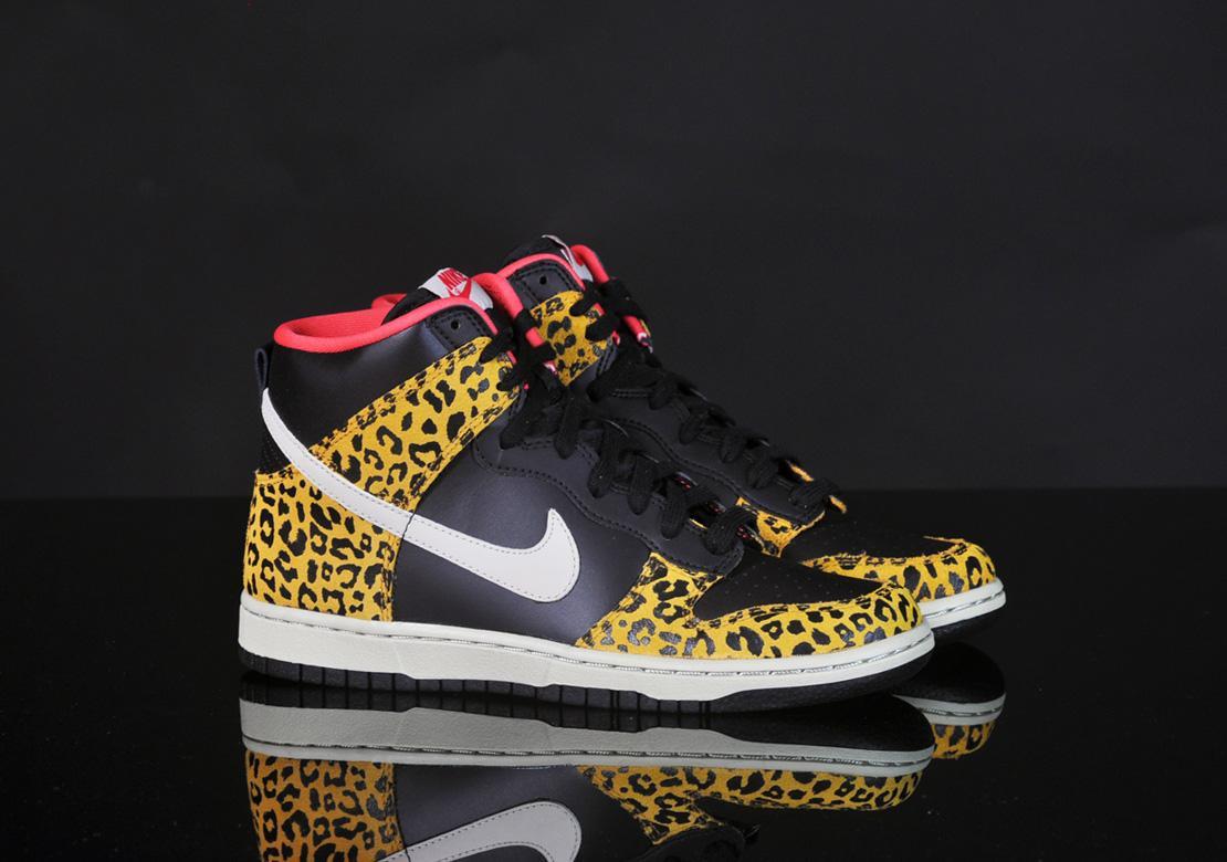 Exclusive Nike Wmns Dunk High Skinny — 3.5 — Front View
