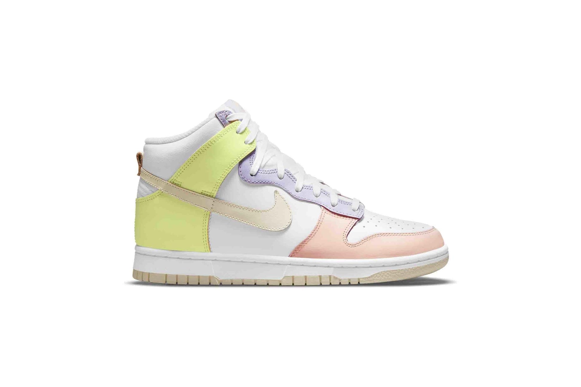 Exclusive Nike WMNS DUNK HIGH — 5 — Front View