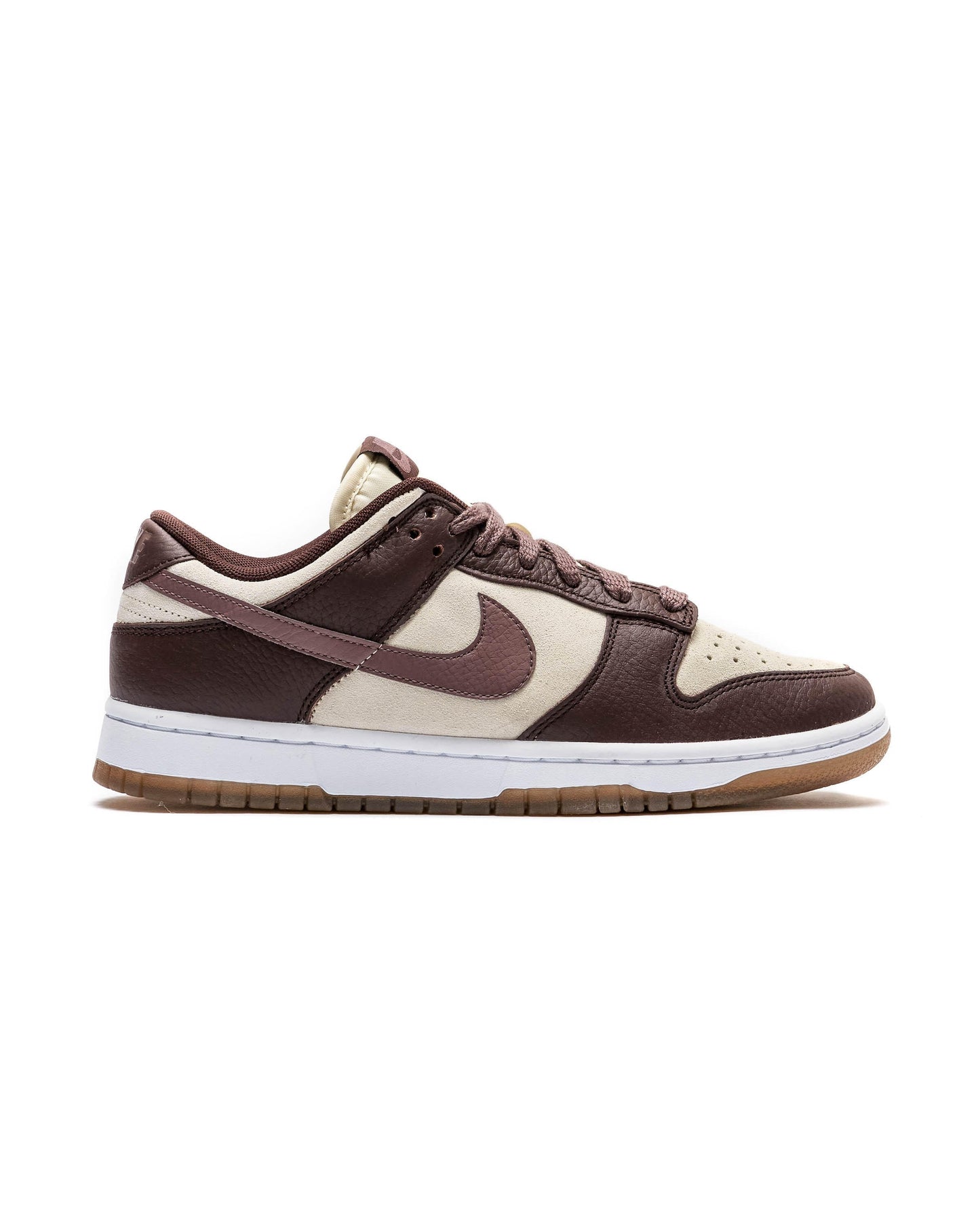 Exclusive Nike WMNS DUNK LOW — 5 — Front View