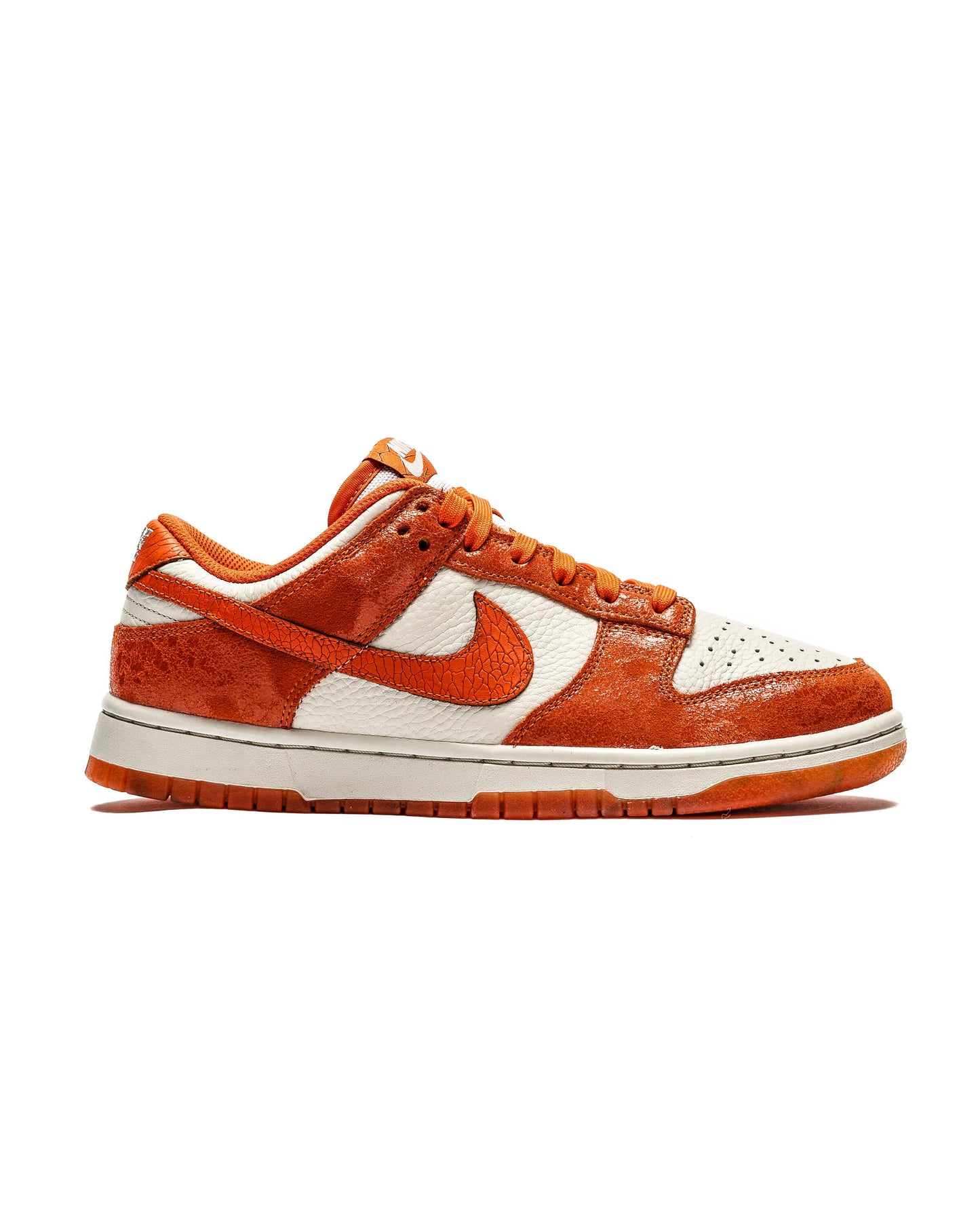 Exclusive Nike WMNS DUNK LOW — 5 — Front View