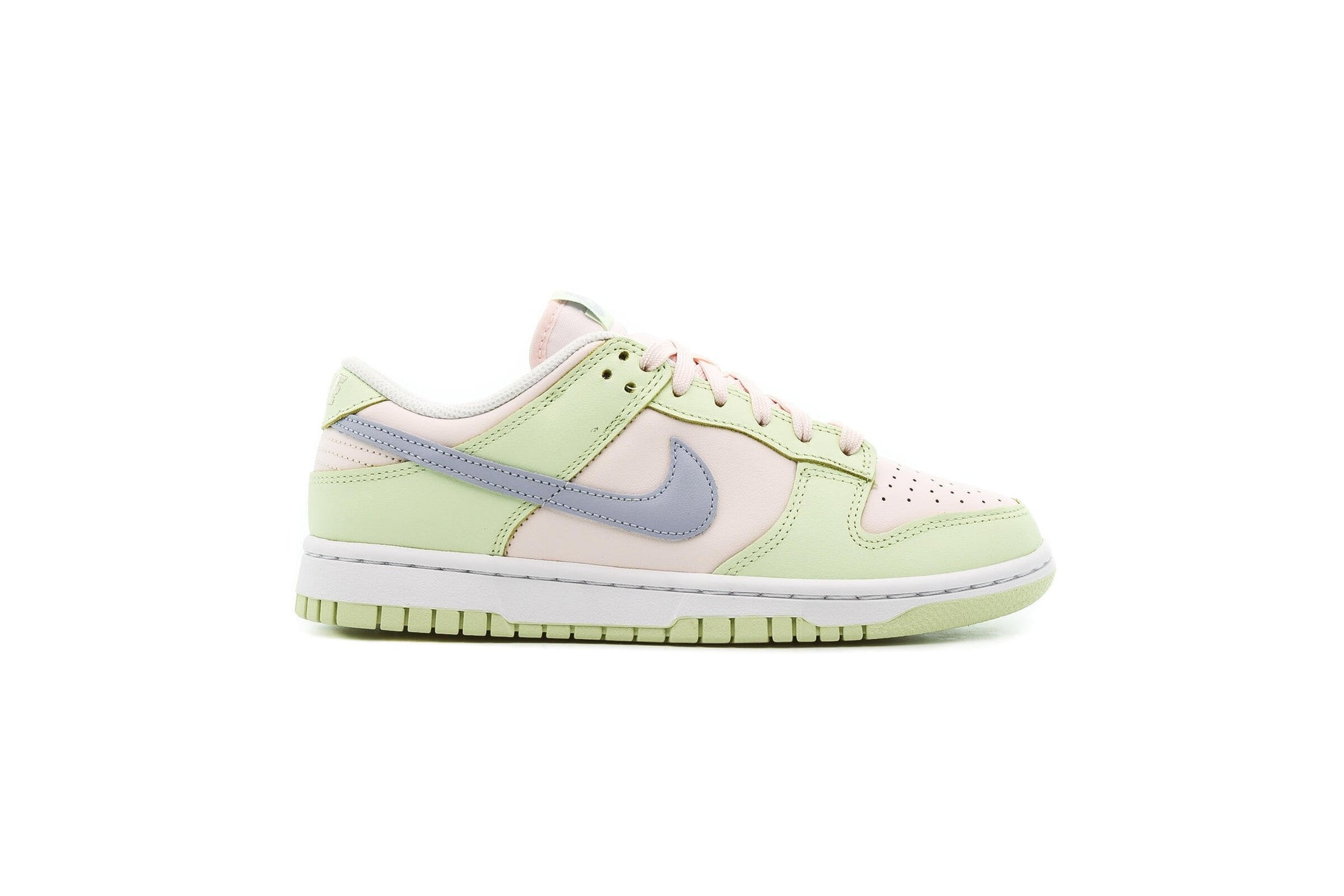 Exclusive Nike WMNS DUNK LOW — 5 — Front View