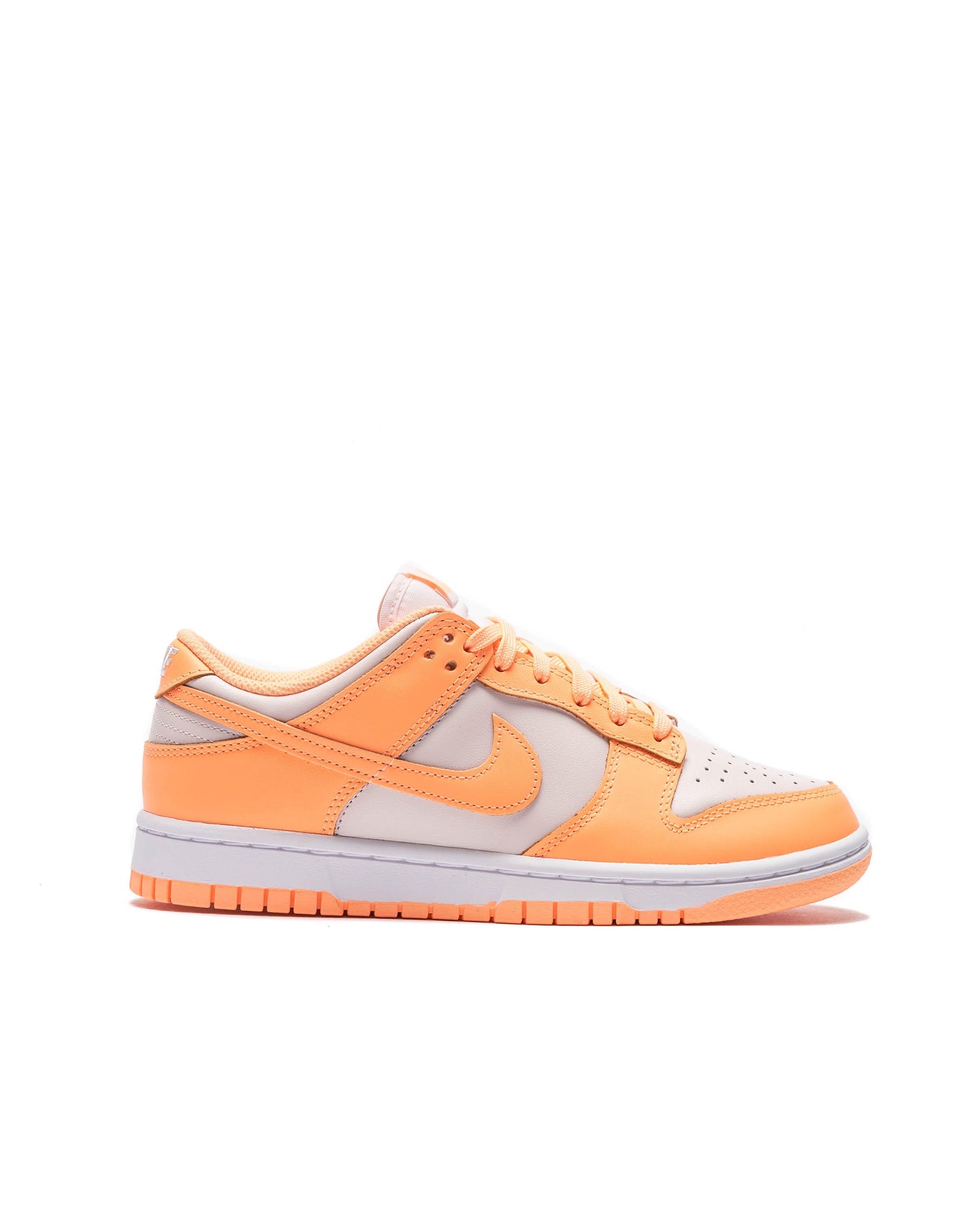 Exclusive Nike Wmns DUNK LOW — 5 — Front View