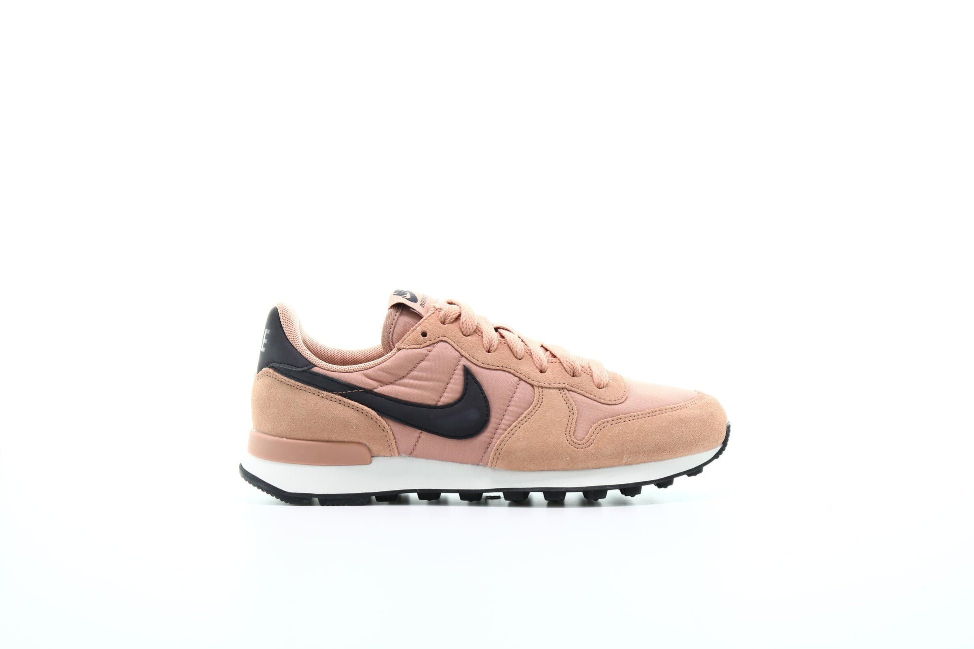 Exclusive Nike Wmns Internationalist "Rose Gold" — 5 — Front View