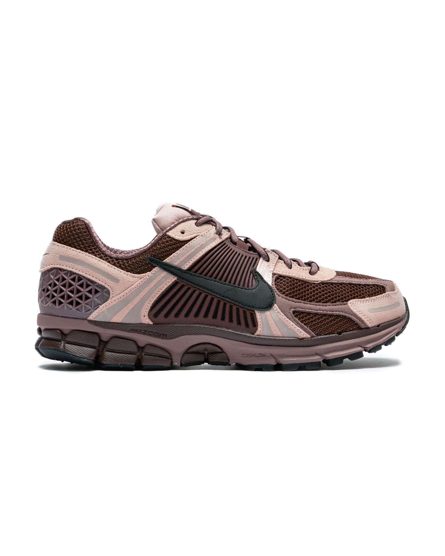 Exclusive Nike WMNS VOMERO 5 — 5 — Front View