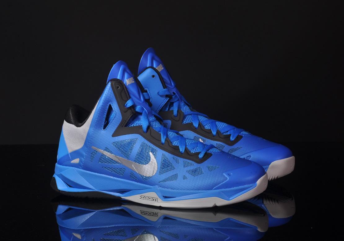 Exclusive Nike Zoom Hyperchaos — 3.5 — Front View