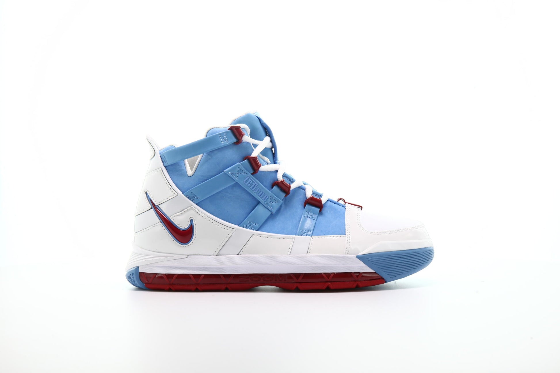 Exclusive Nike Zoom Lebron 3 QS "University Blue" — 3.5 — Front View