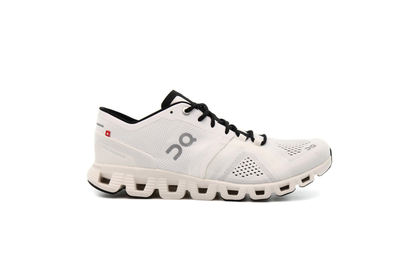 Exclusive ON Running CLOUD X "WHITE" — 7 — Front View