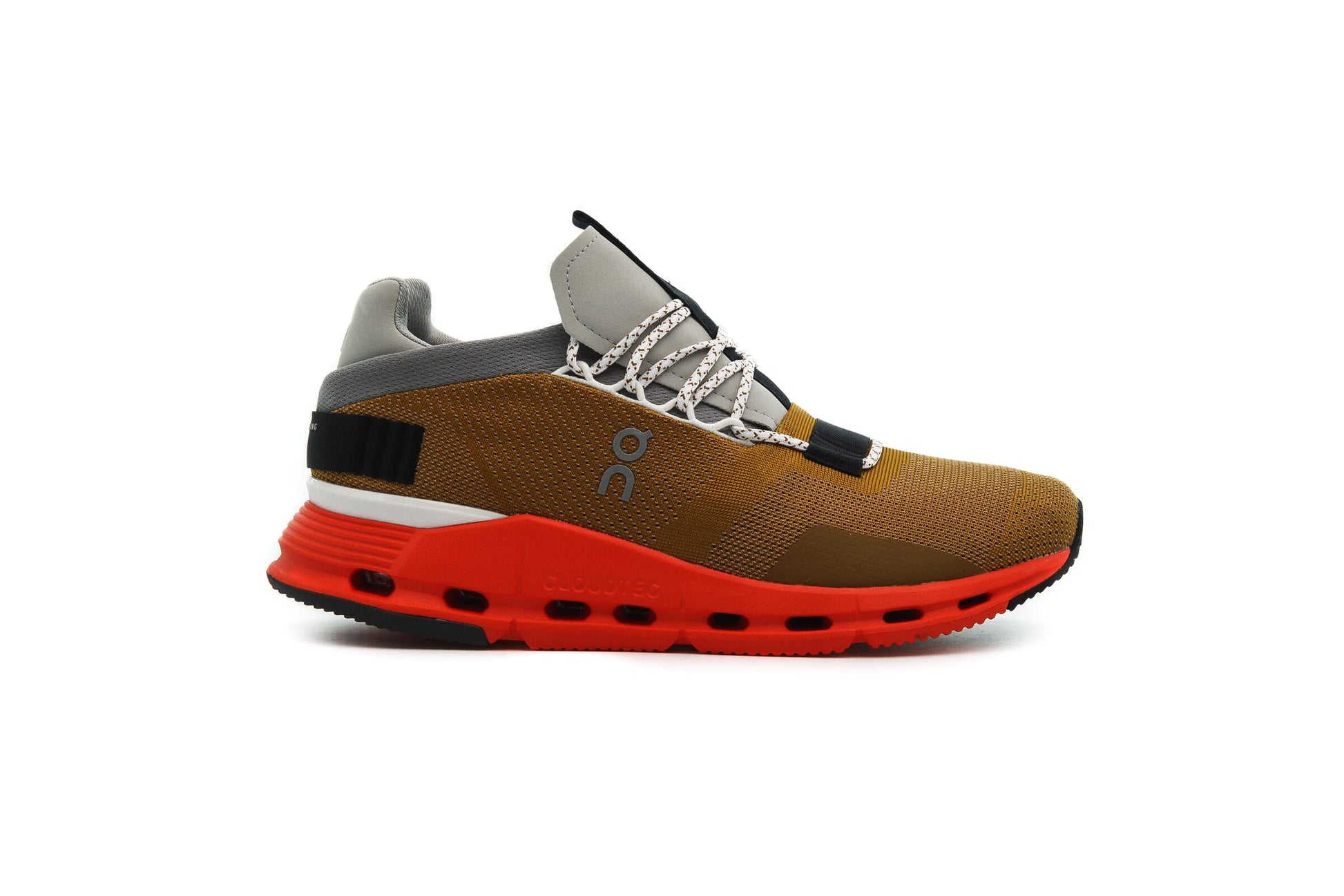 Exclusive ON Running CLOUDNOVA "CUMIN" — 7 — Front View