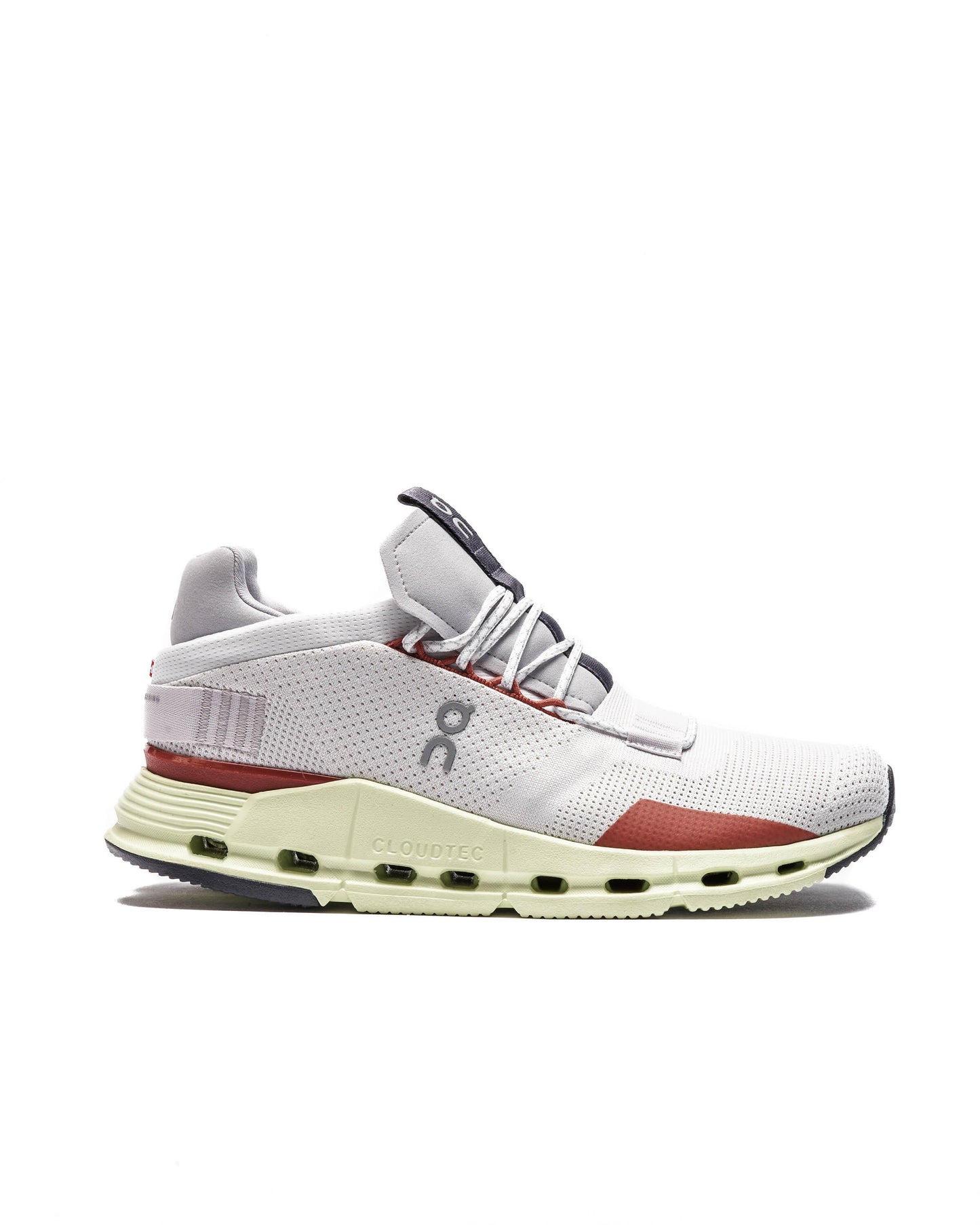 Exclusive ON Running Cloudnova — 7 — Front View