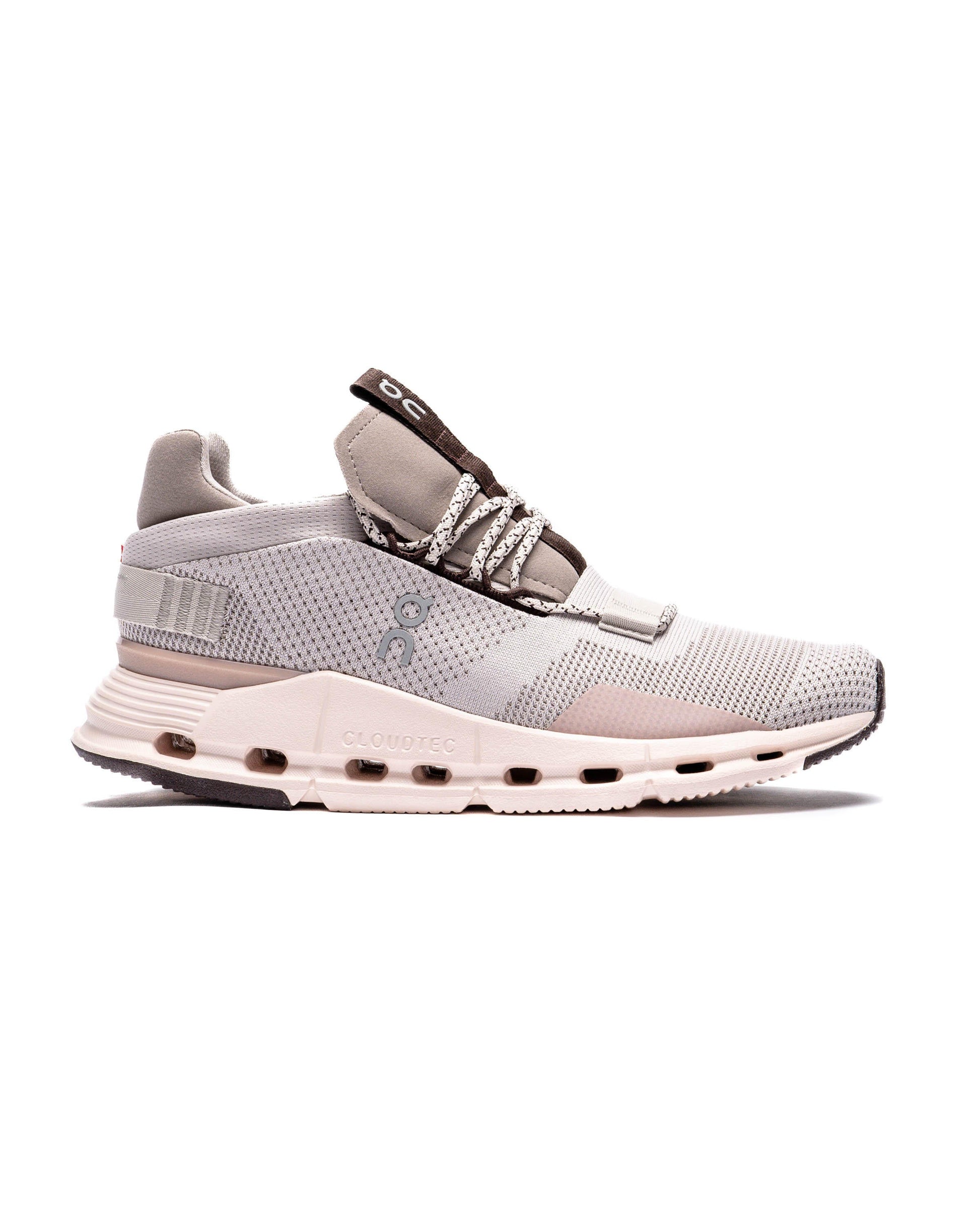 Exclusive ON Running WMNS Cloudnova — 5 — Front View