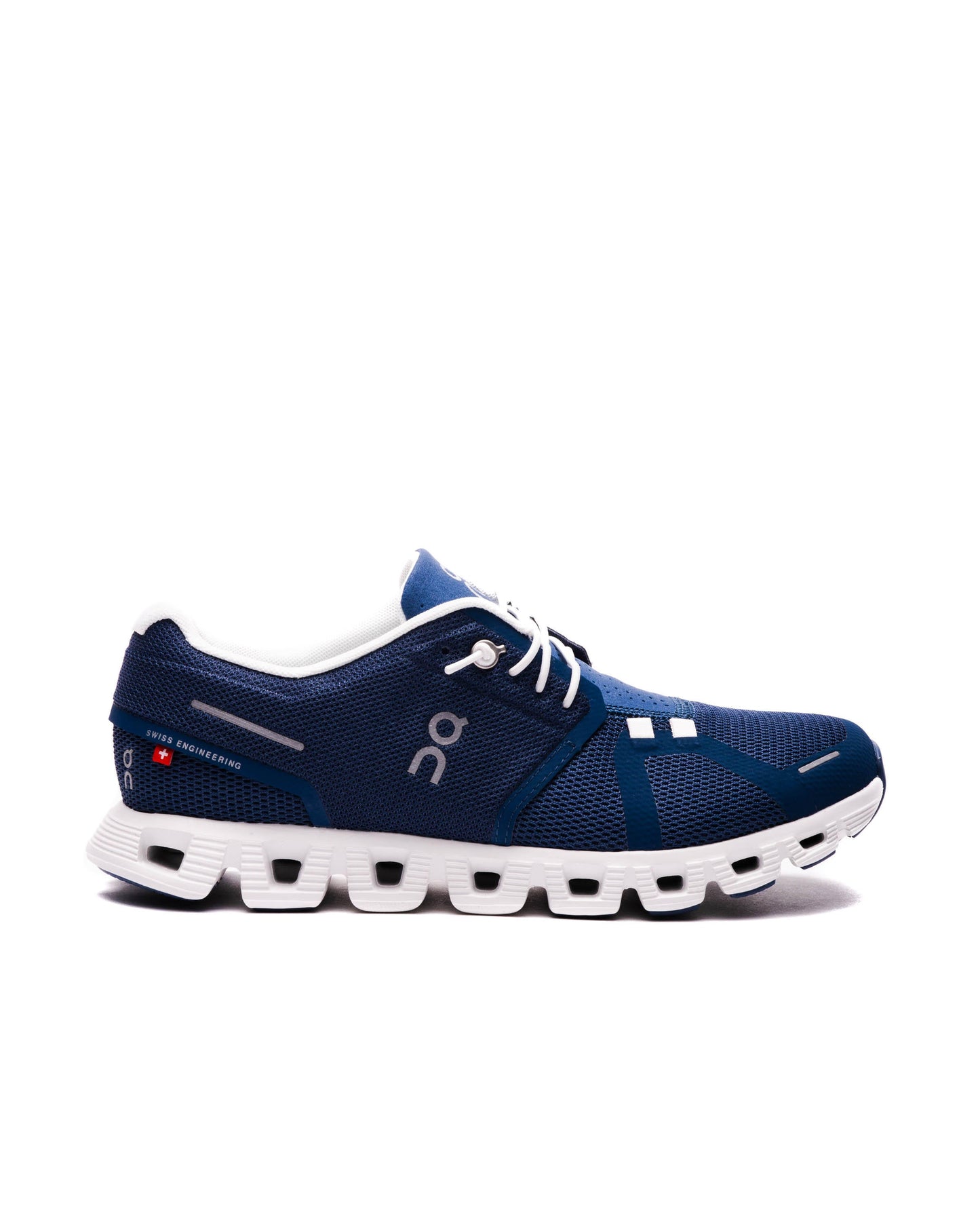 Exclusive ON Running Wmns Cloud 5 — 5 — Front View