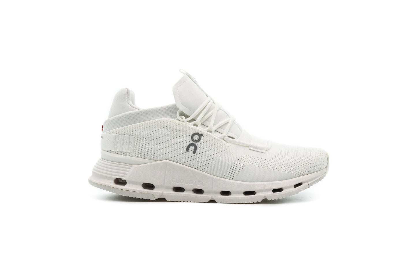 Exclusive ON Running WMNS CLOUDNOVA "ALL WHITE" — 5 — Front View