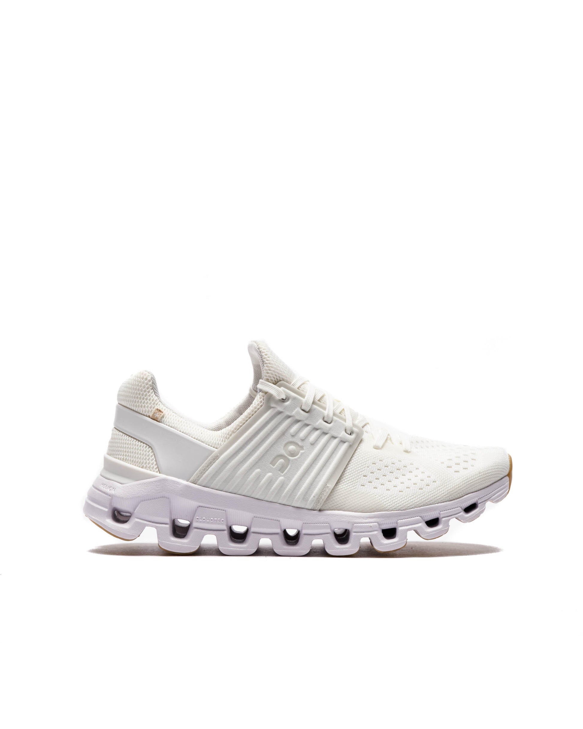 Exclusive ON Running Wmns Cloudswift Undyed — 5 — Front View